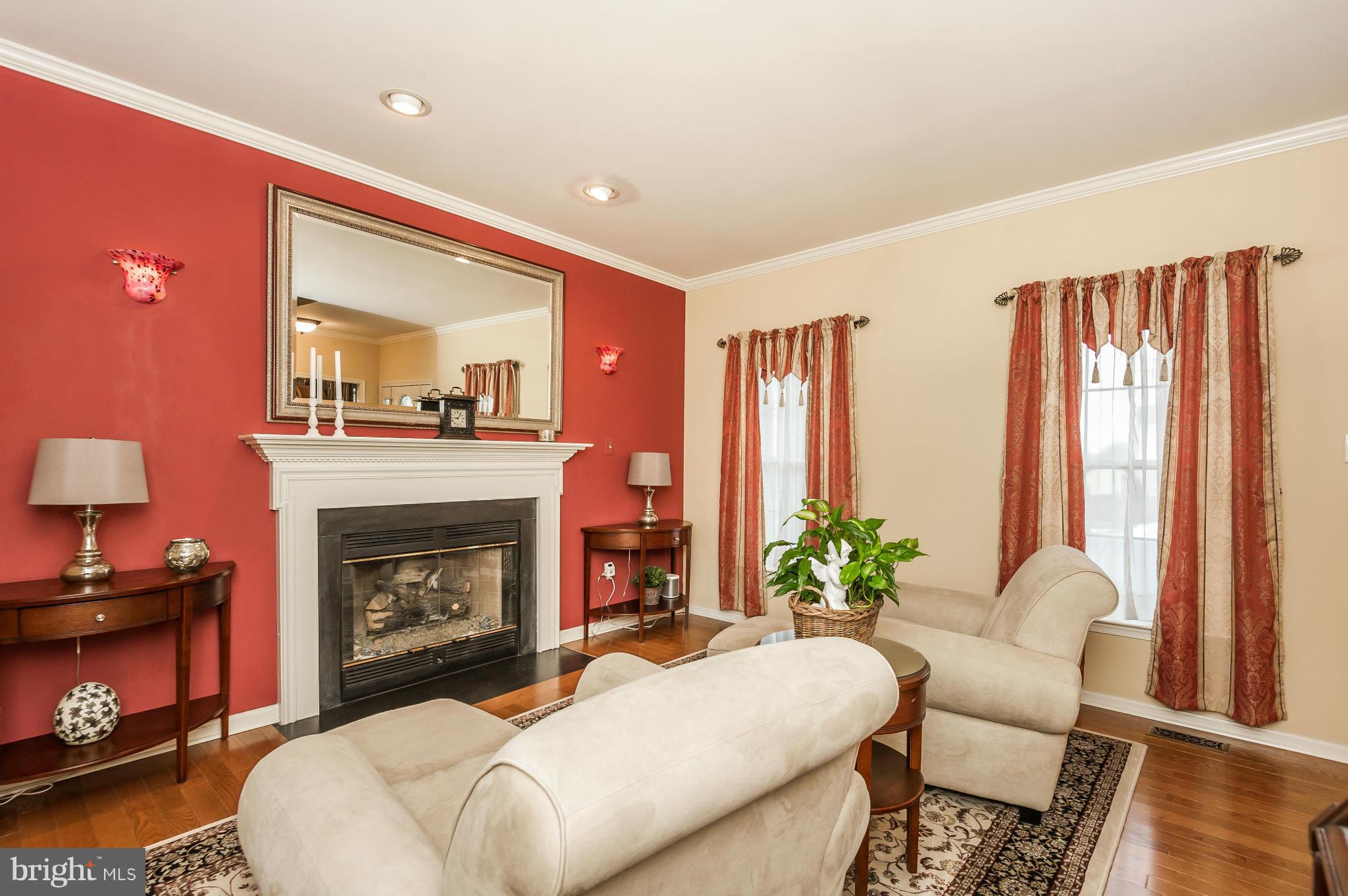 BEACHWOOD ESTATES - Residential