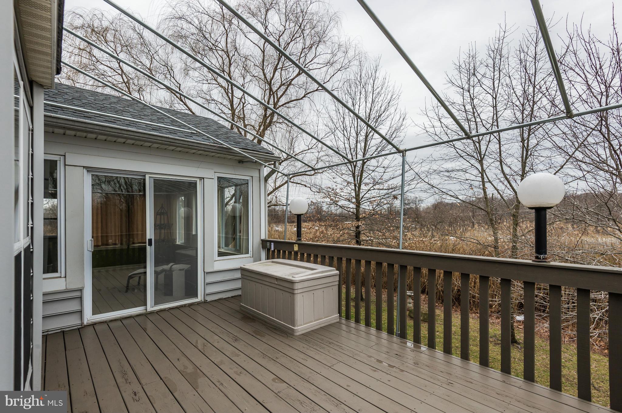 BEACHWOOD ESTATES - Residential