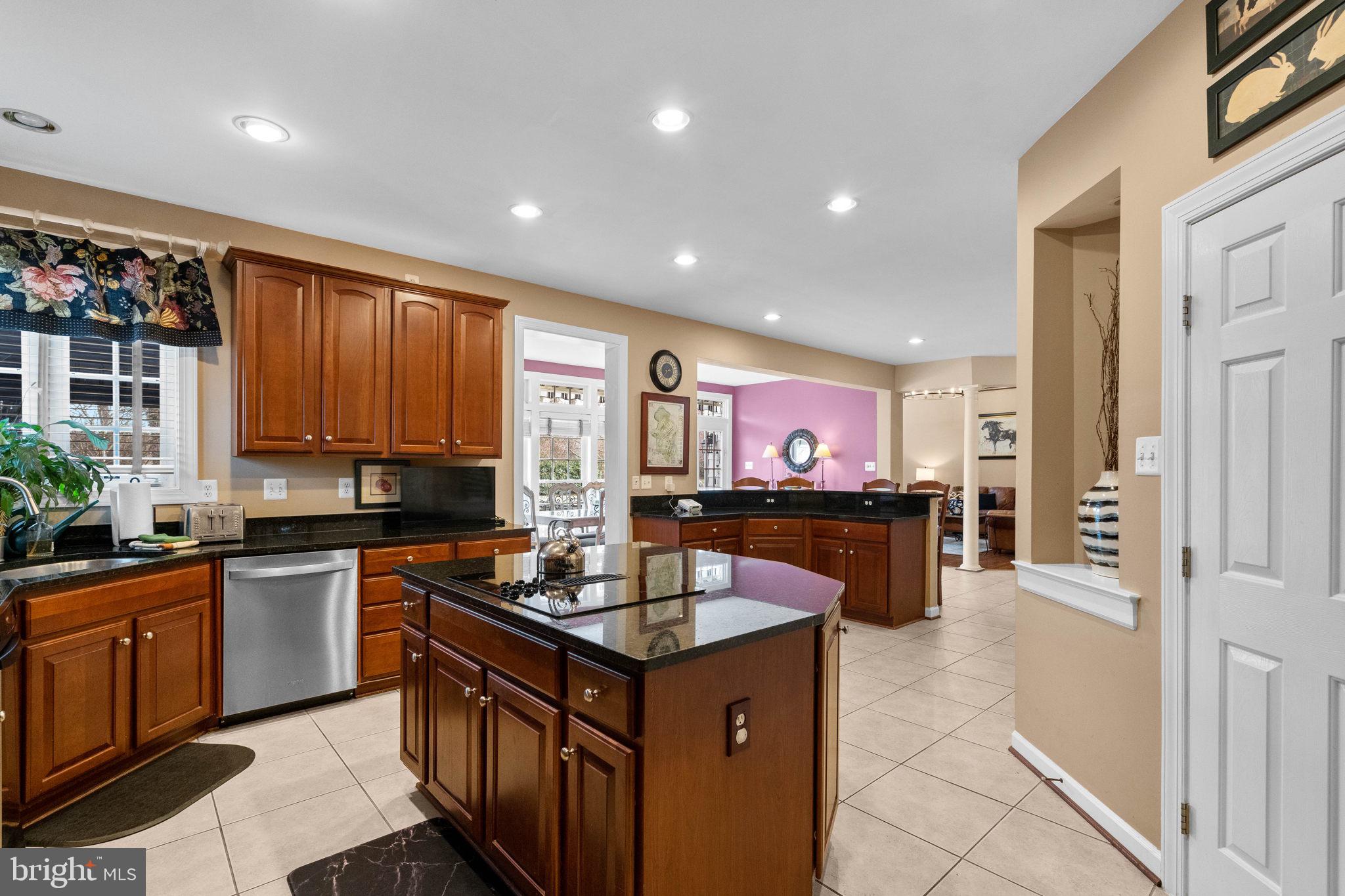 DENIT ESTATES - Residential