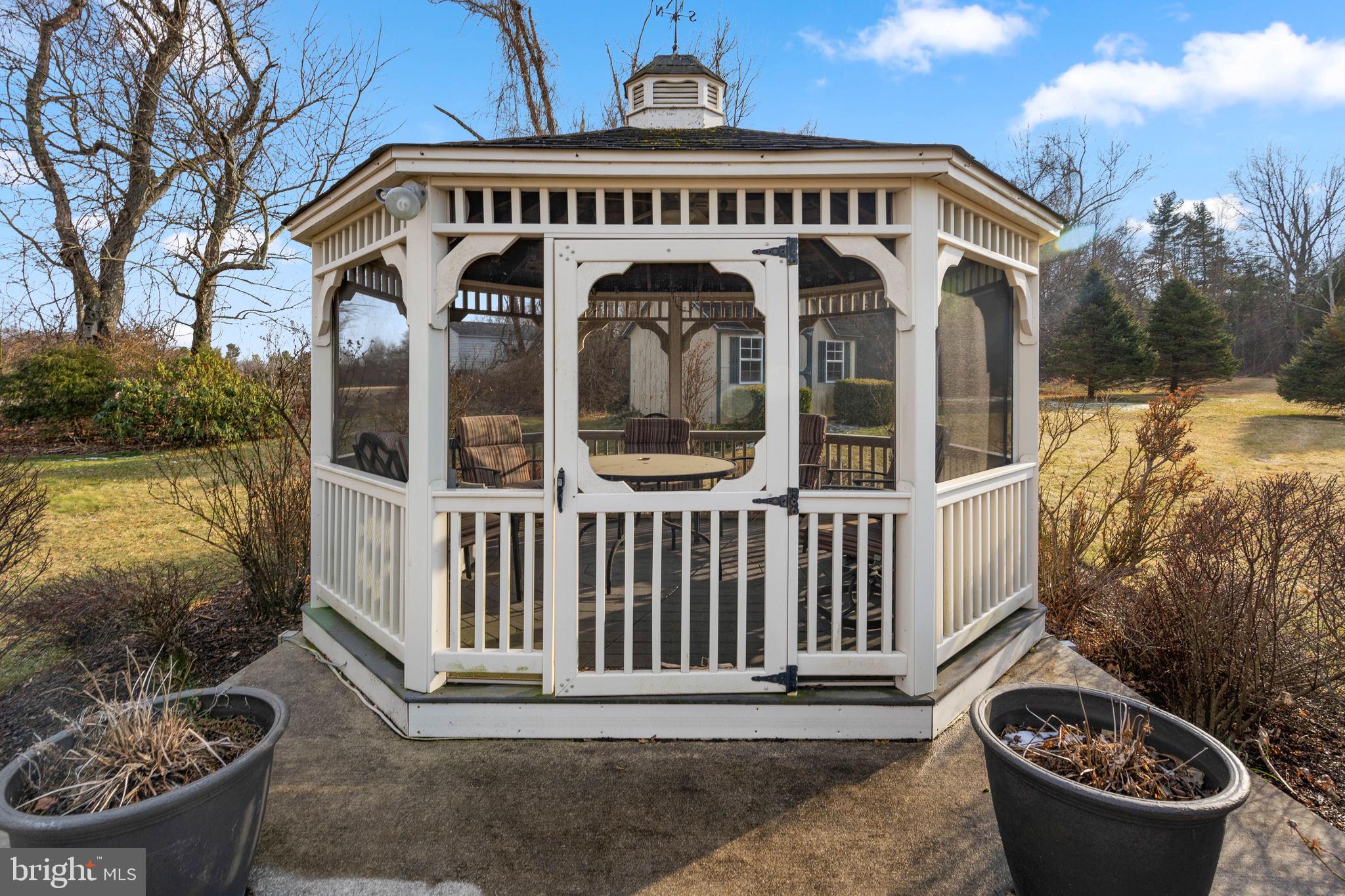 DENIT ESTATES - Residential