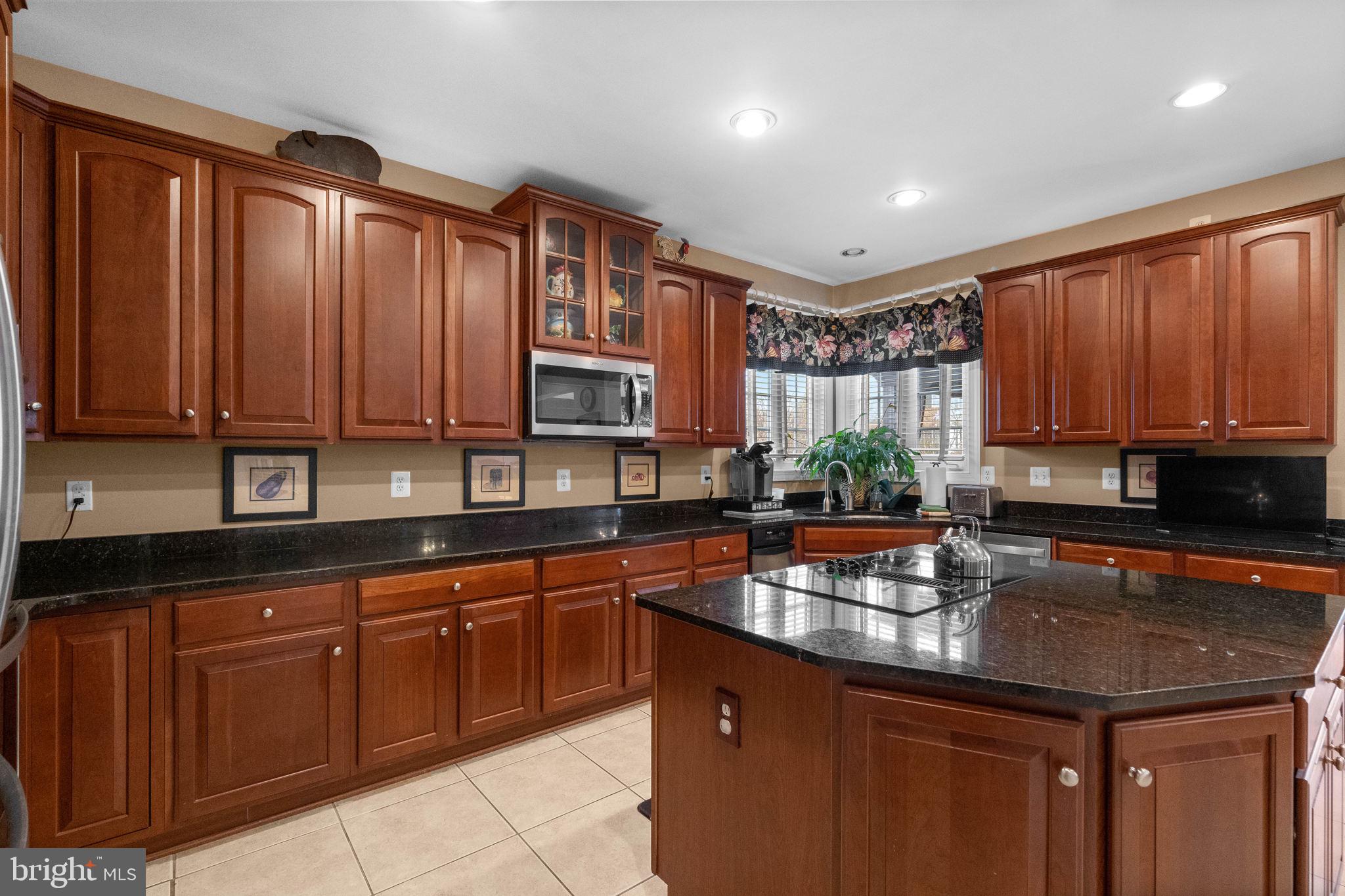 DENIT ESTATES - Residential