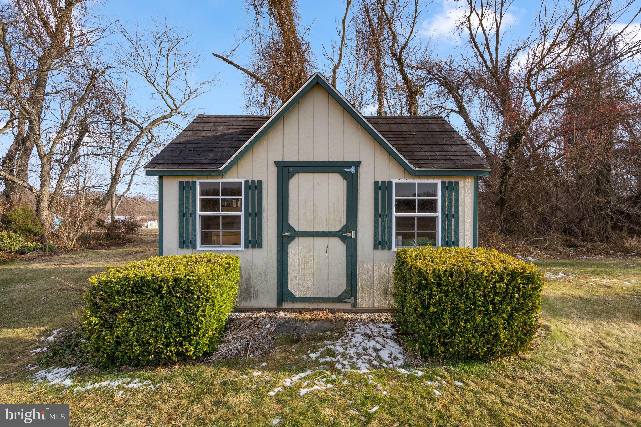 DENIT ESTATES - Residential