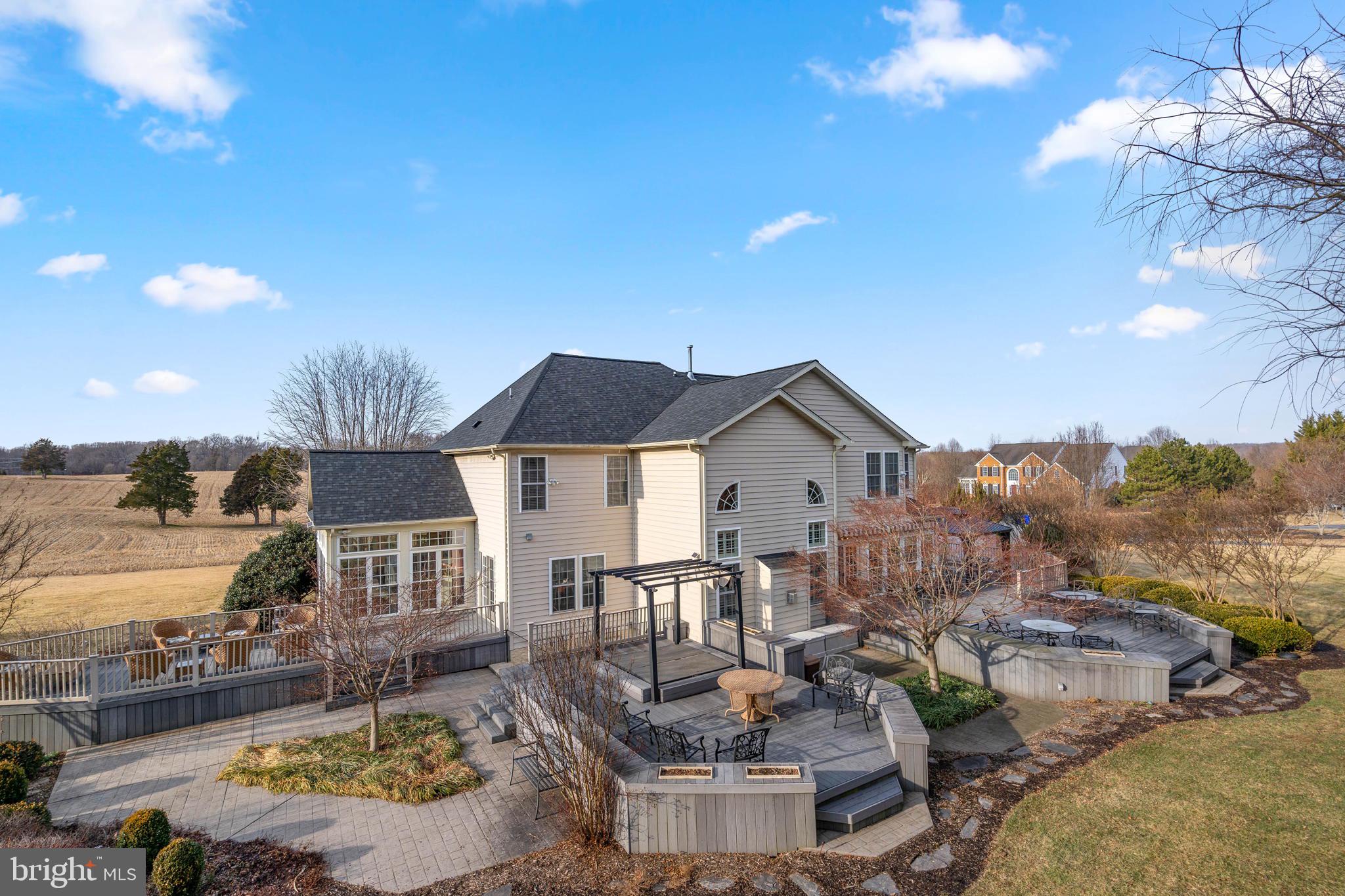 DENIT ESTATES - Residential