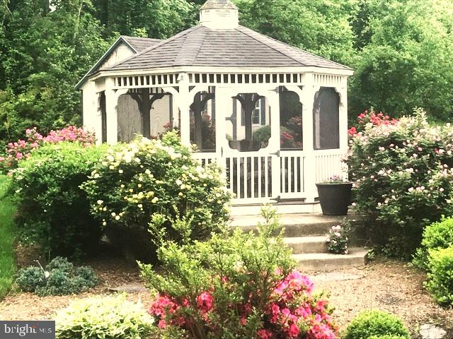 DENIT ESTATES - Residential