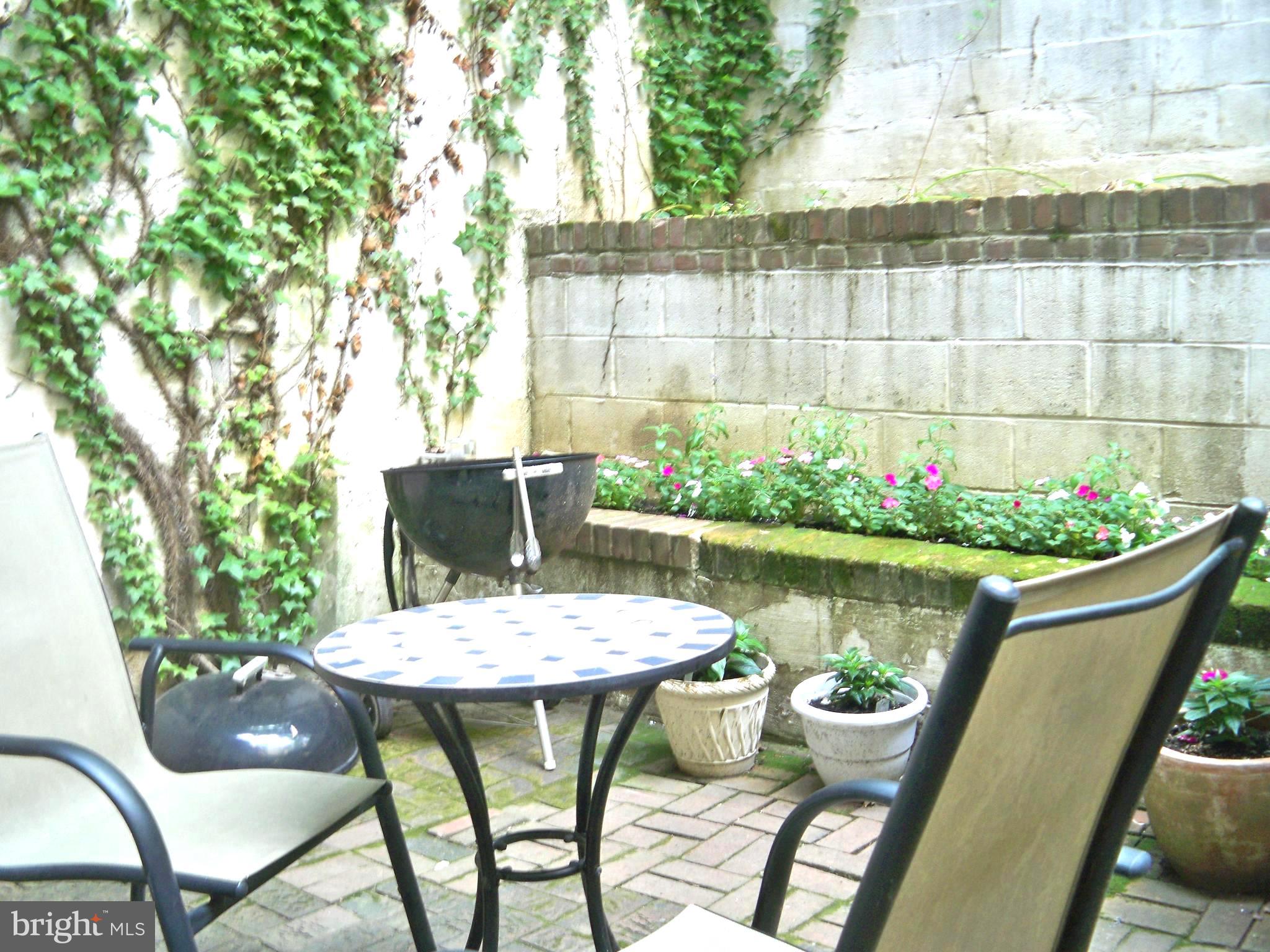 WASHINGTON SQ WEST - Residential Lease