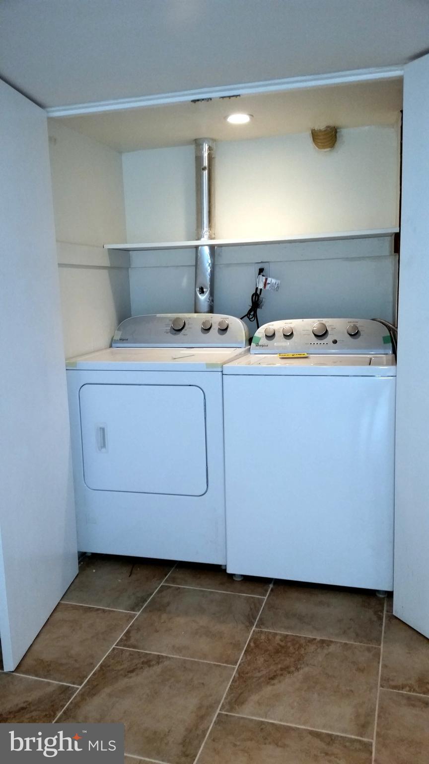 WASHINGTON SQ WEST - Residential Lease