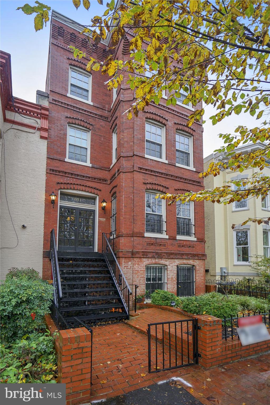 651 CONSTITUTION AVENUE NE 1-4
