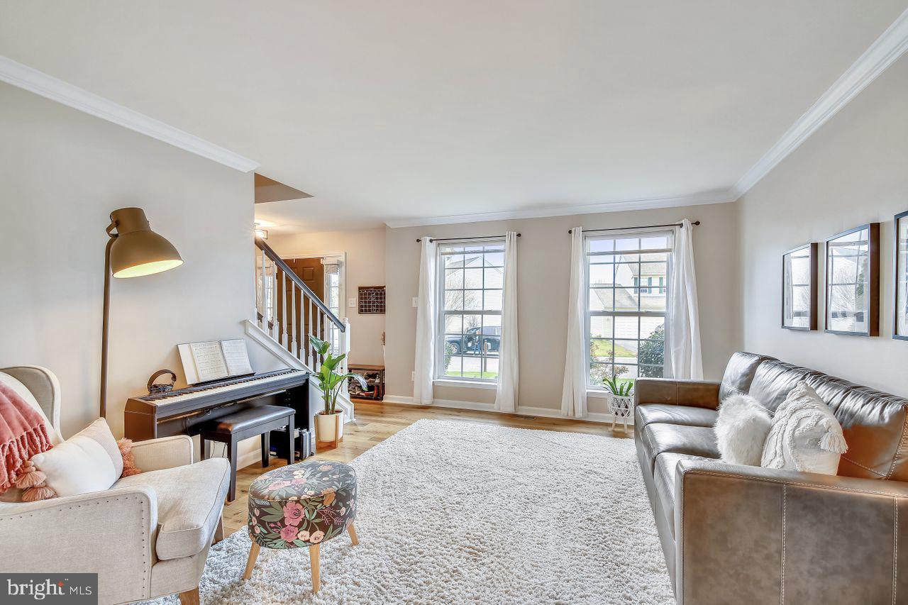 HARBOR POINTE - Residential