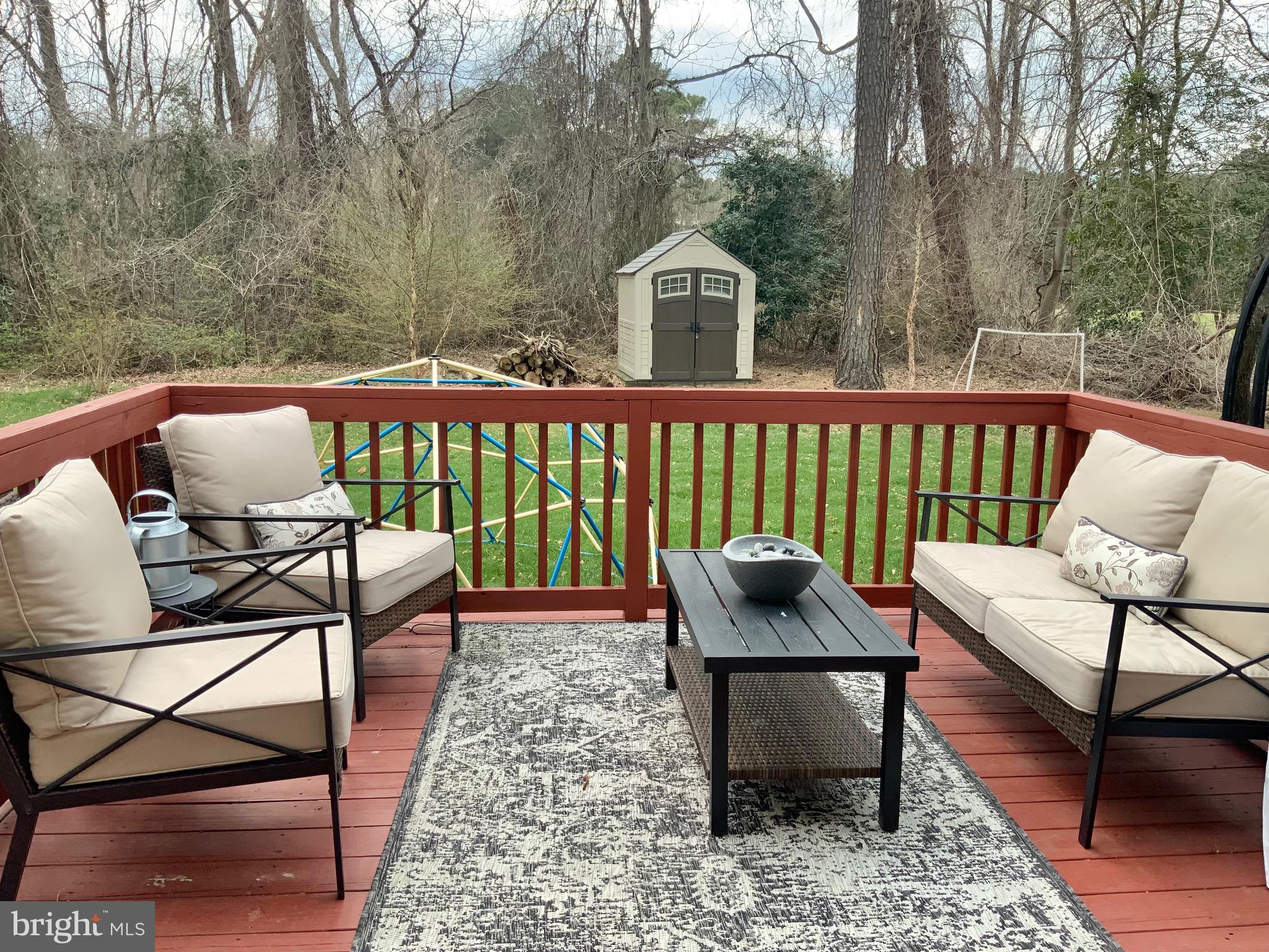 HARBOR POINTE - Residential