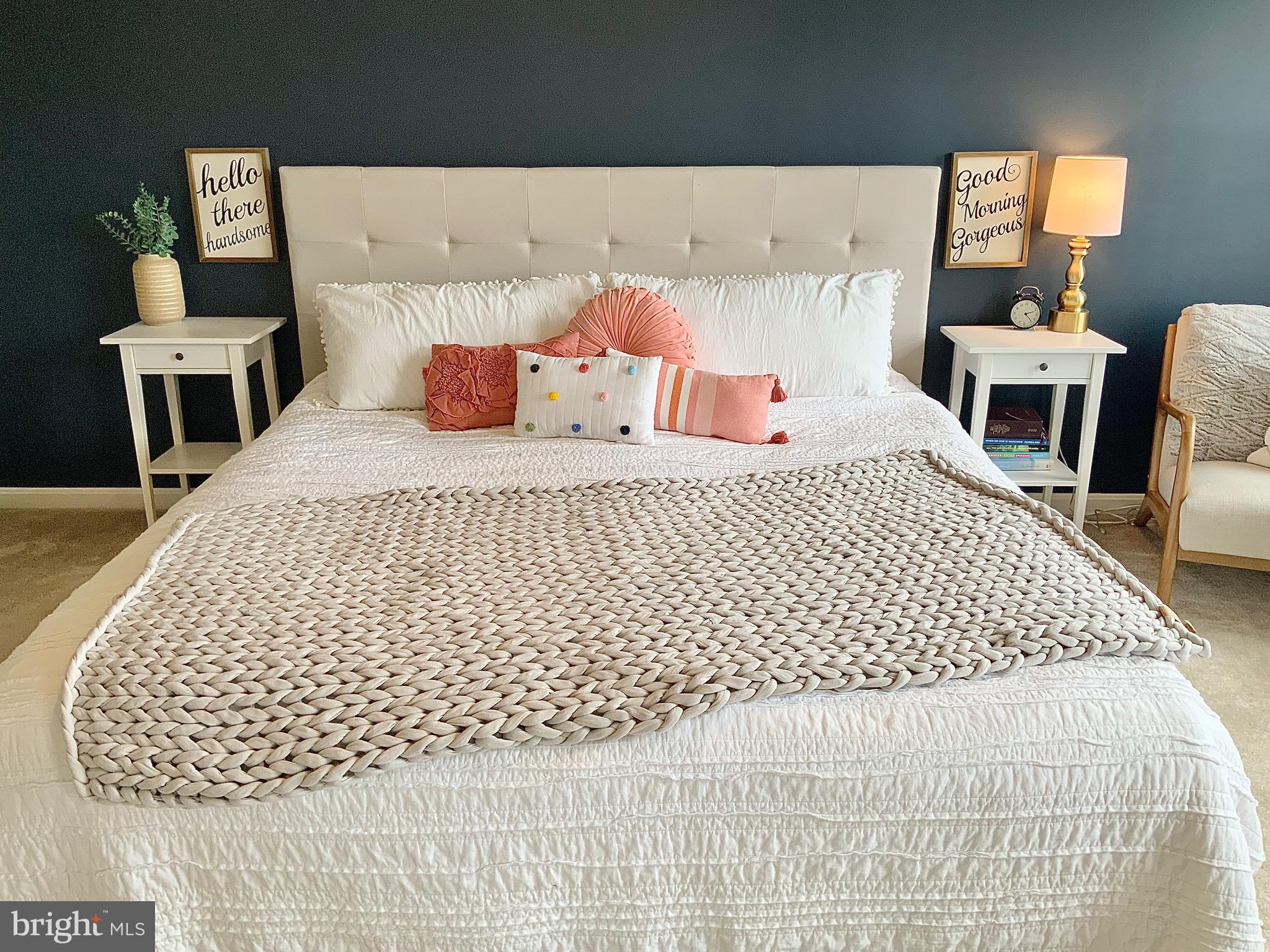 HARBOR POINTE - Residential