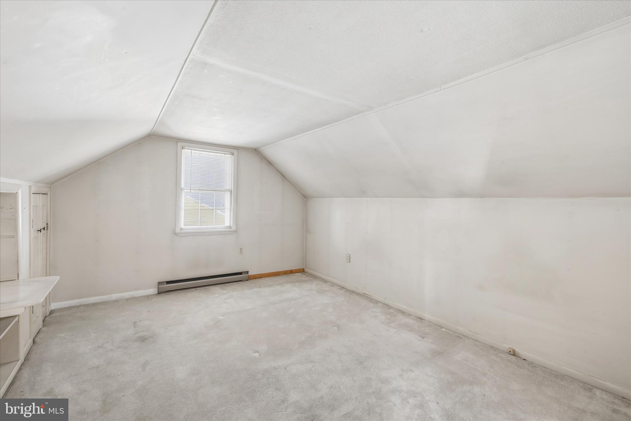 EASTON - Residential