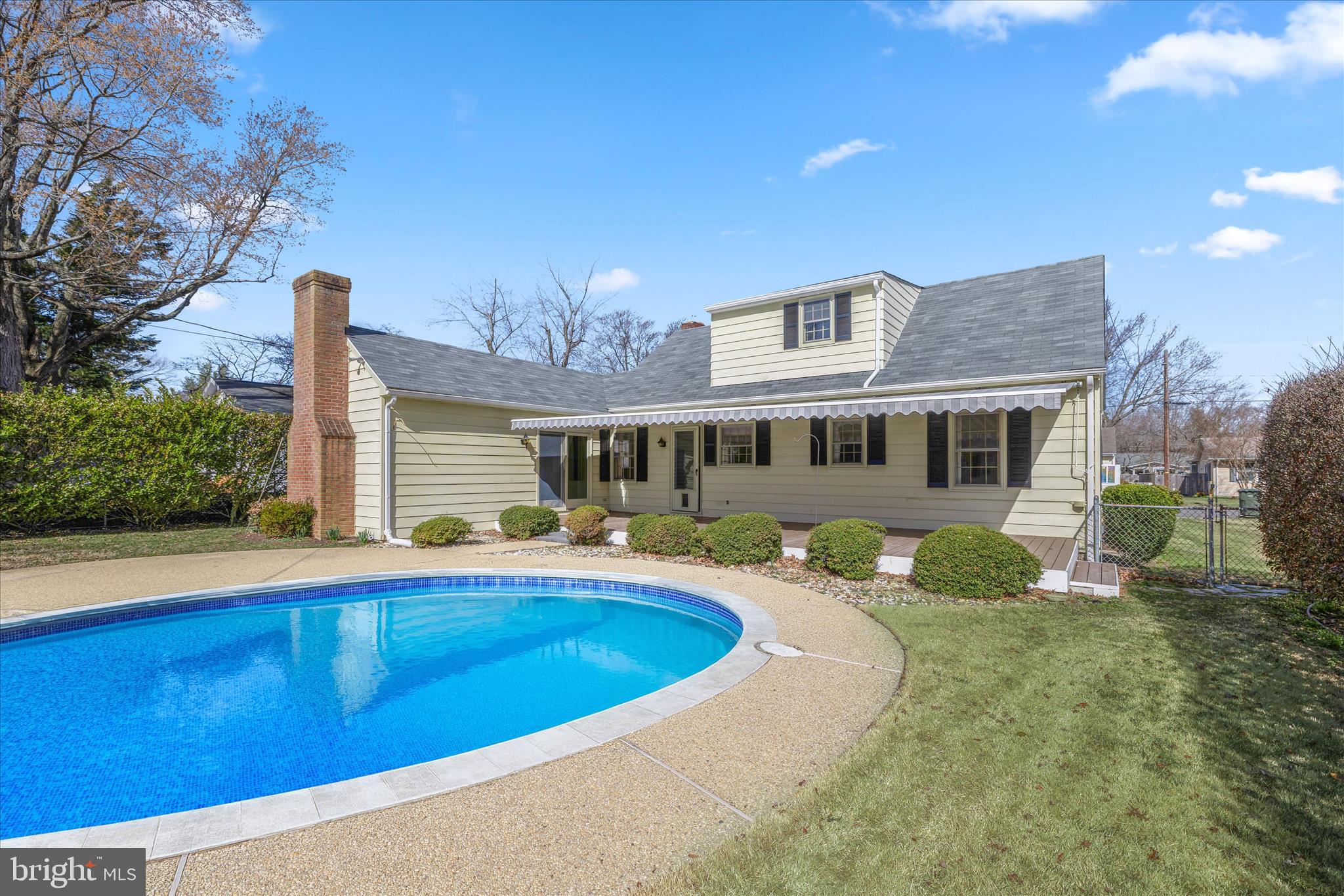 EASTON - Residential