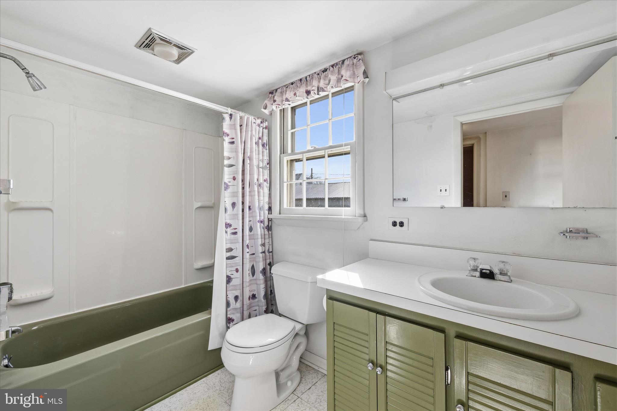 EASTON - Residential