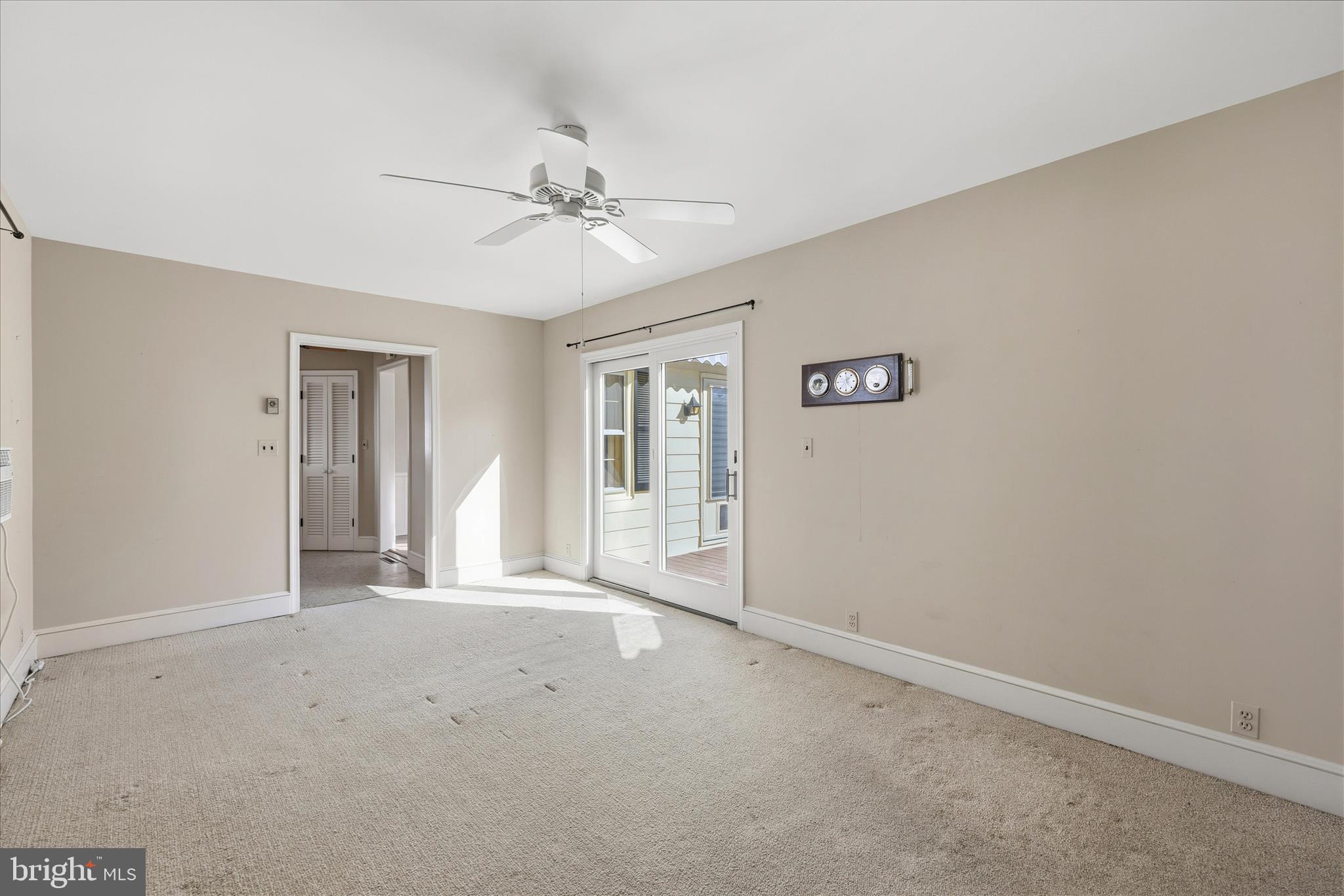 EASTON - Residential