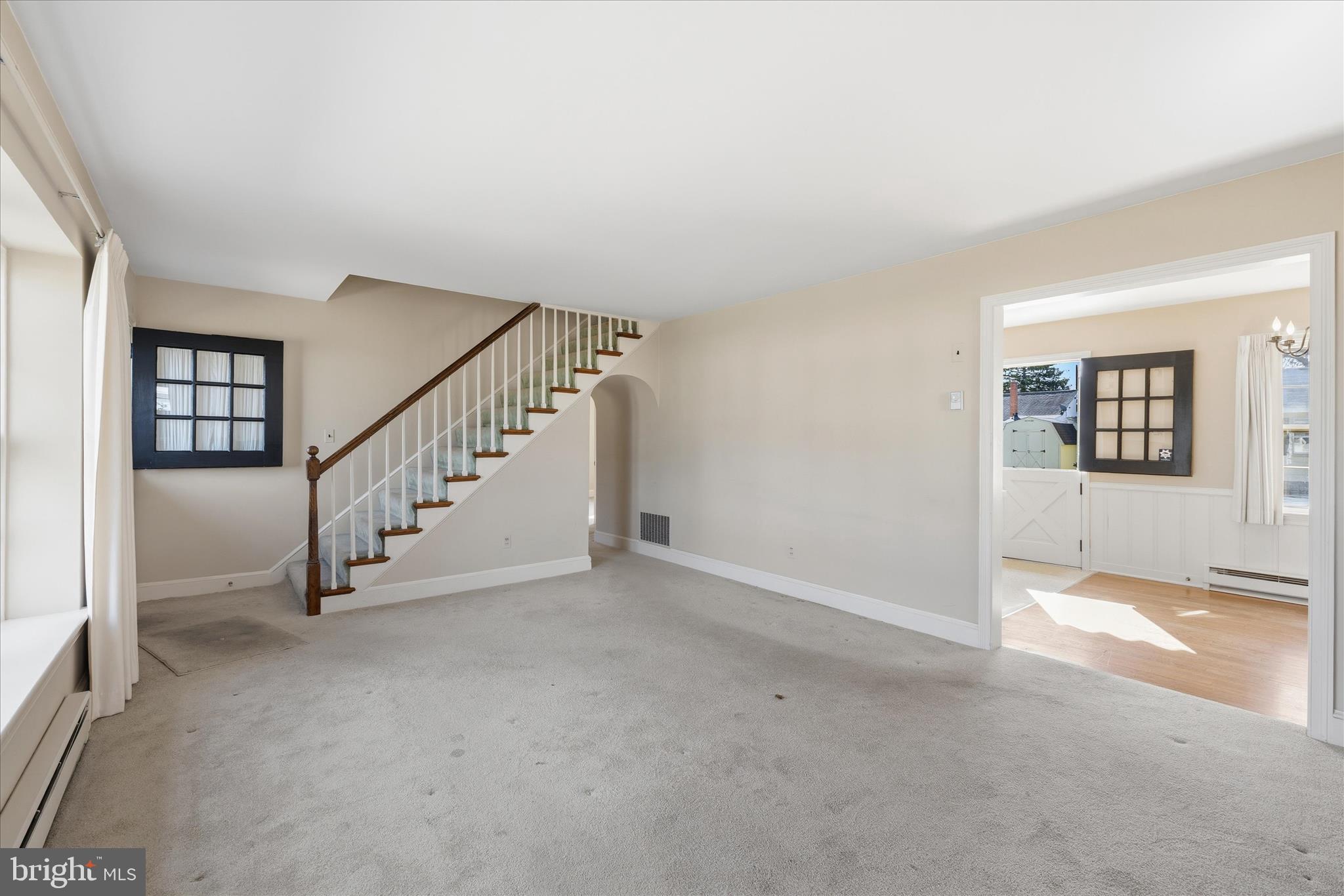 EASTON - Residential