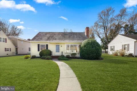 704 ELIZABETH STREET EASTON MD 21601