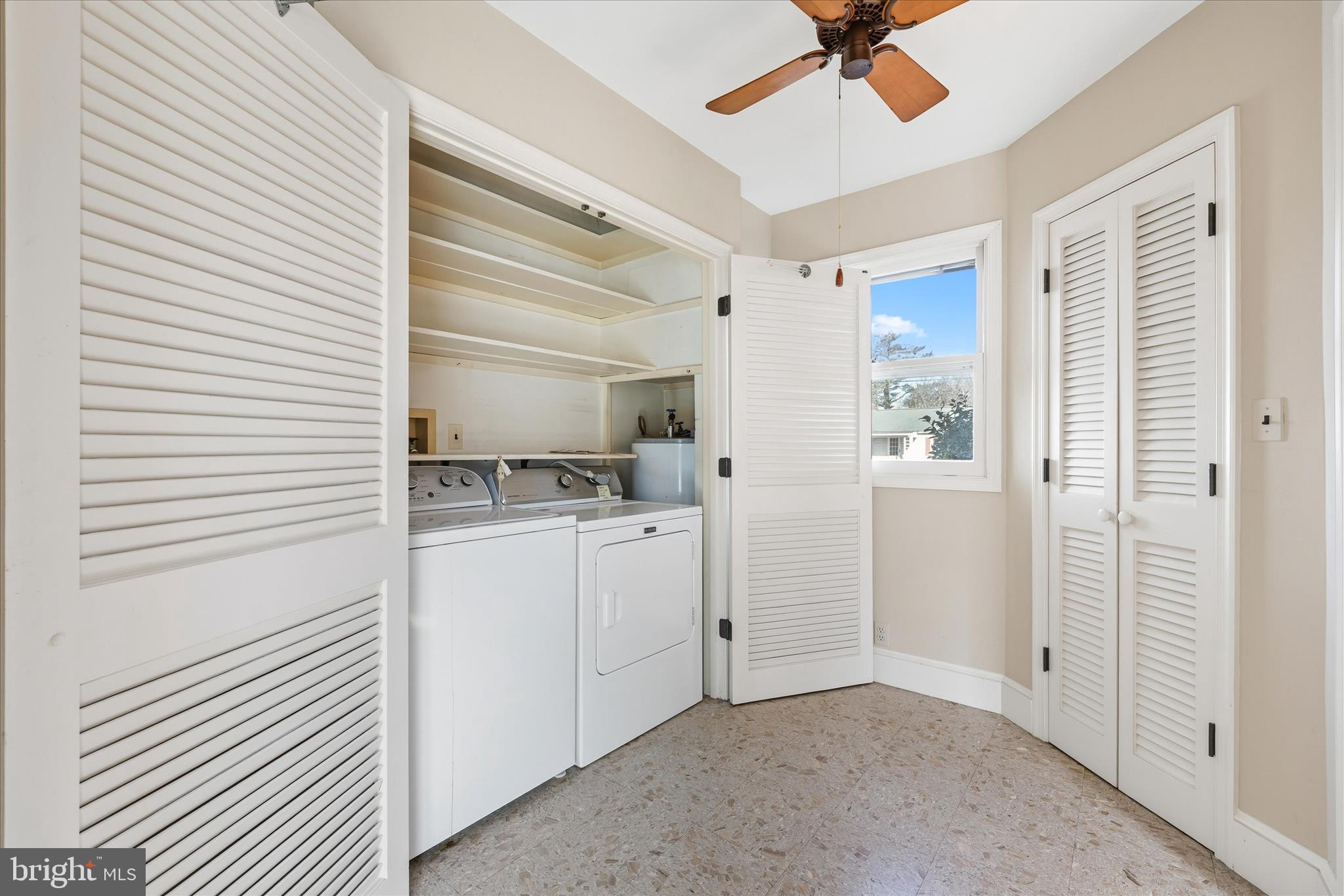 EASTON - Residential