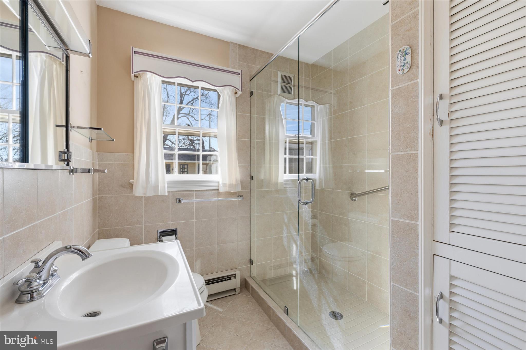 EASTON - Residential