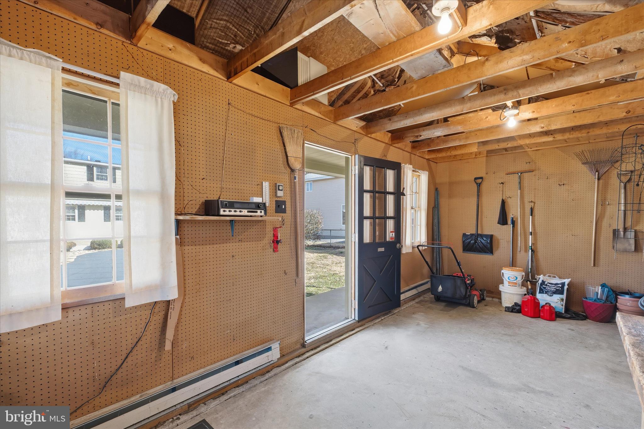 EASTON - Residential