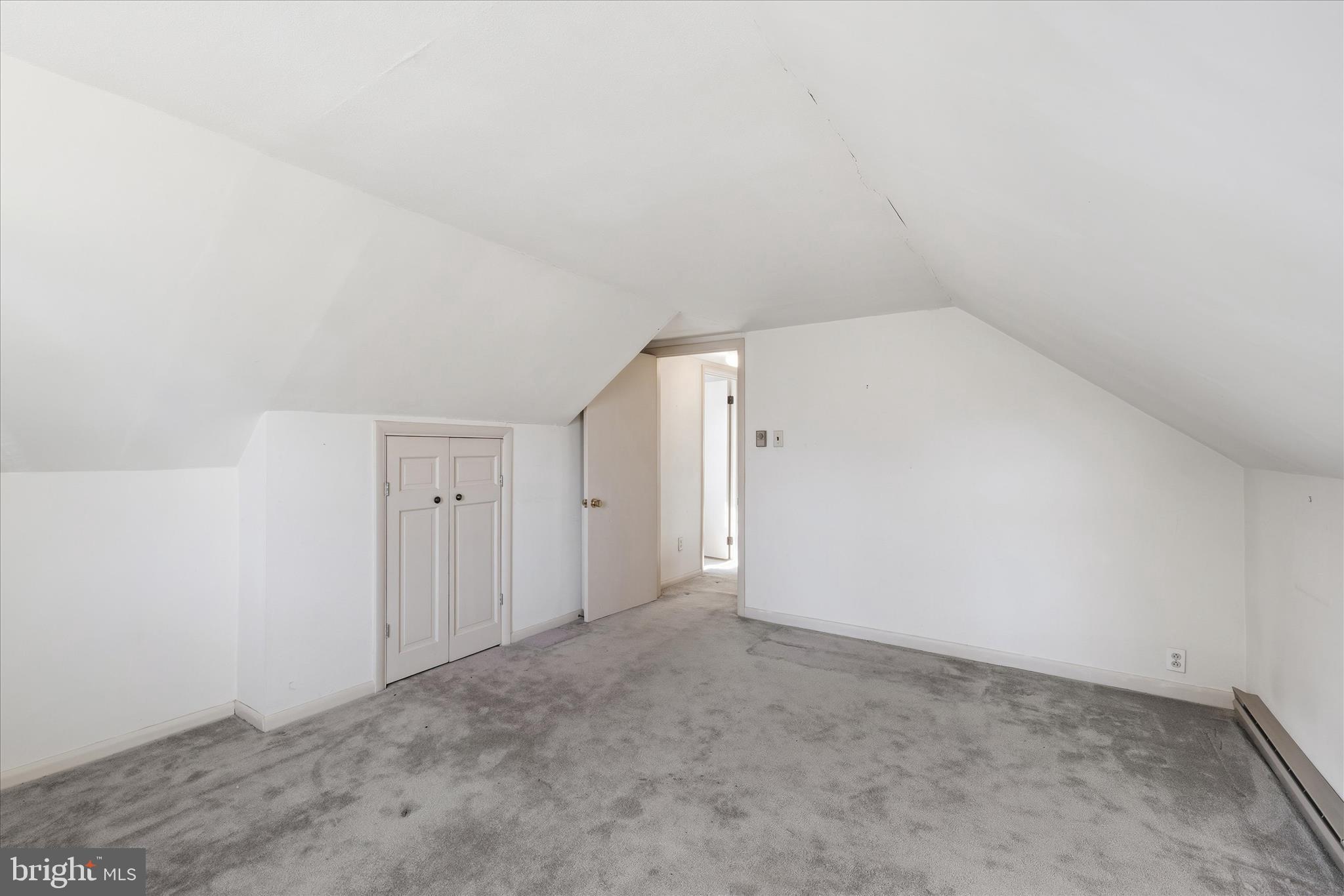 EASTON - Residential