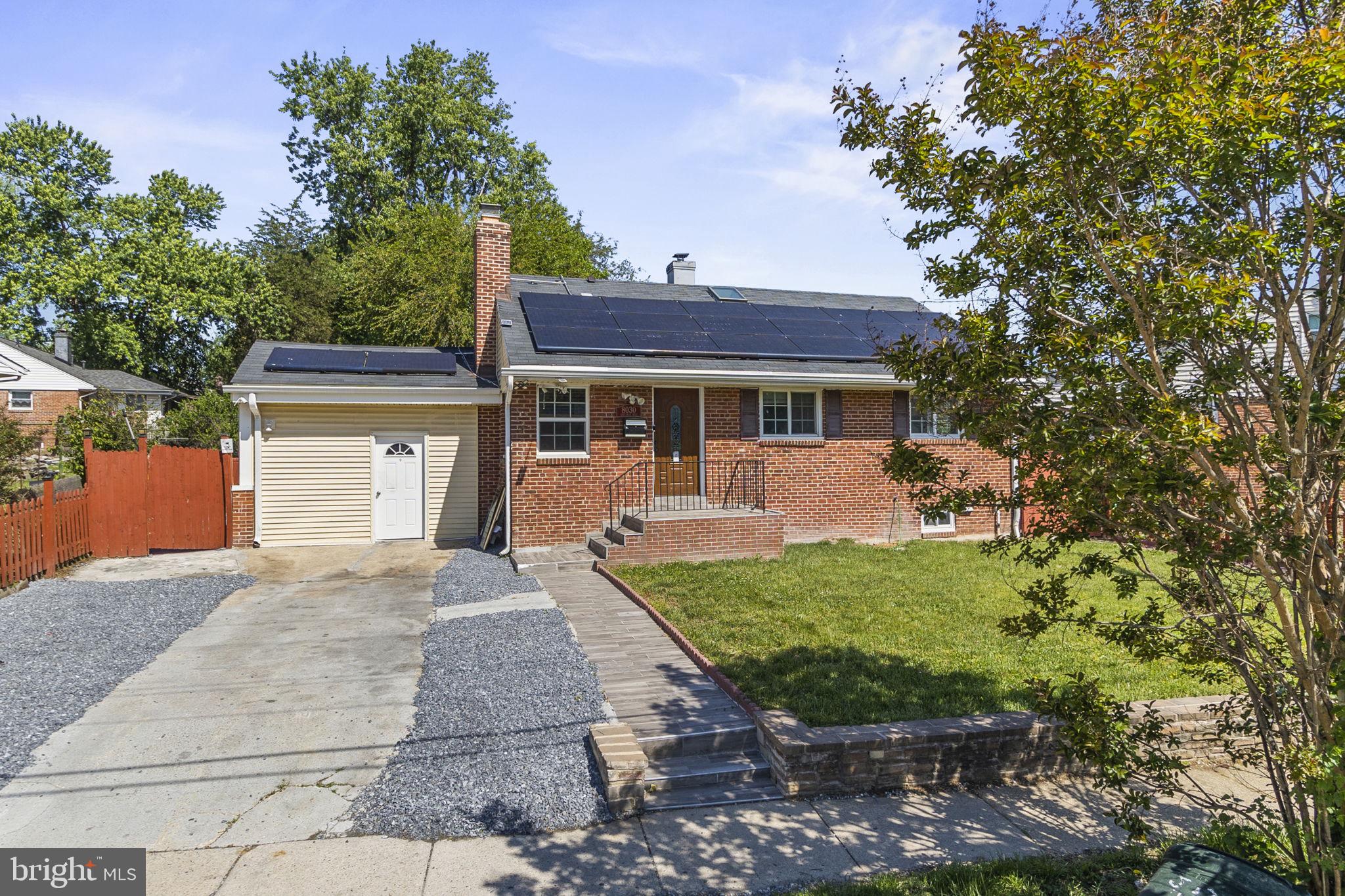 LANGLEY PARK - Residential