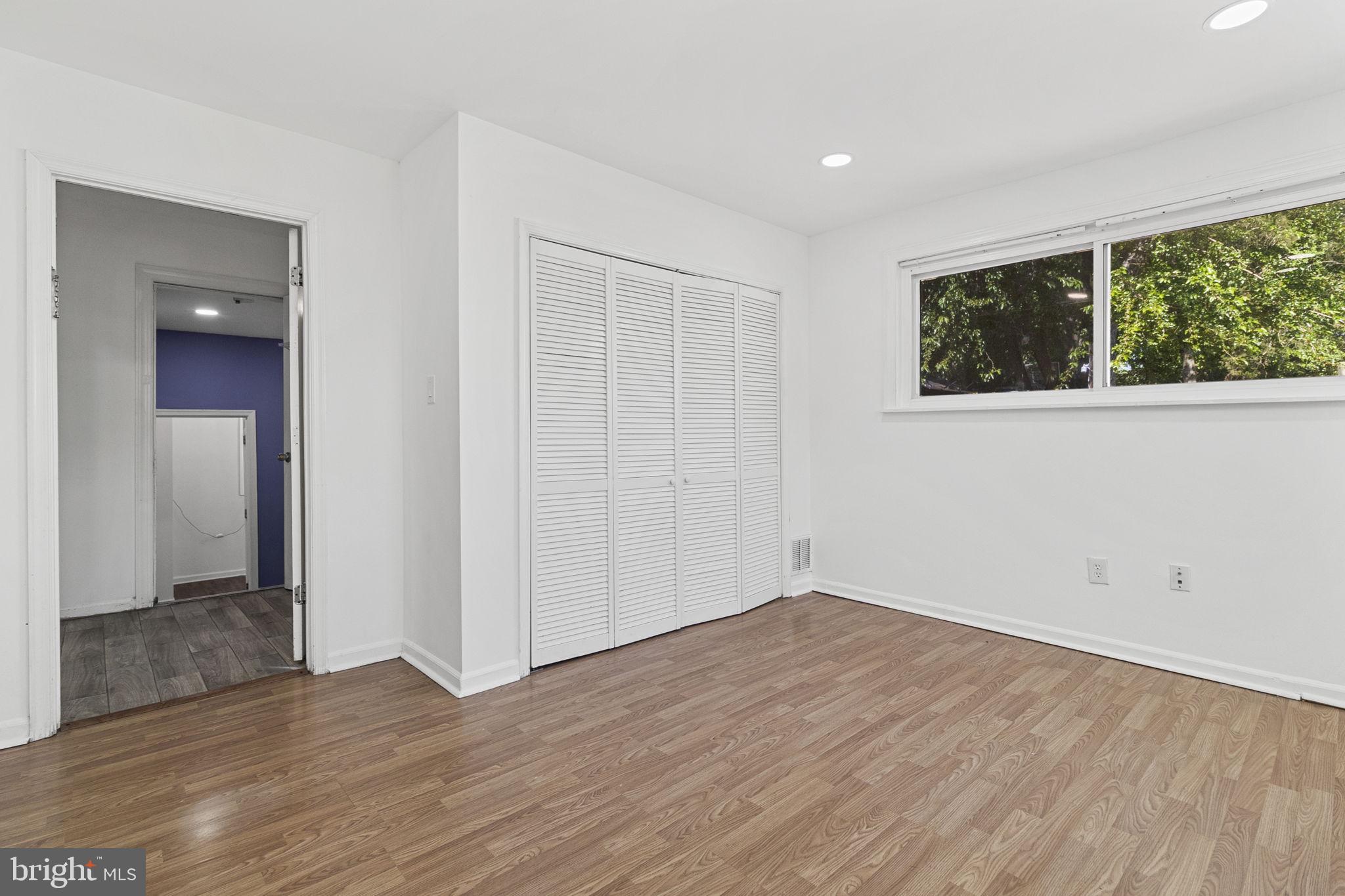 LANGLEY PARK - Residential