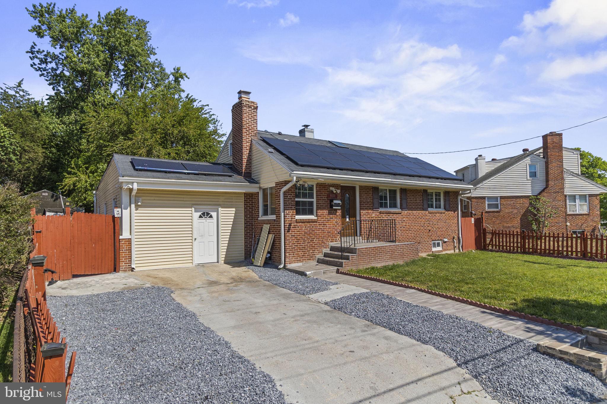 LANGLEY PARK - Residential
