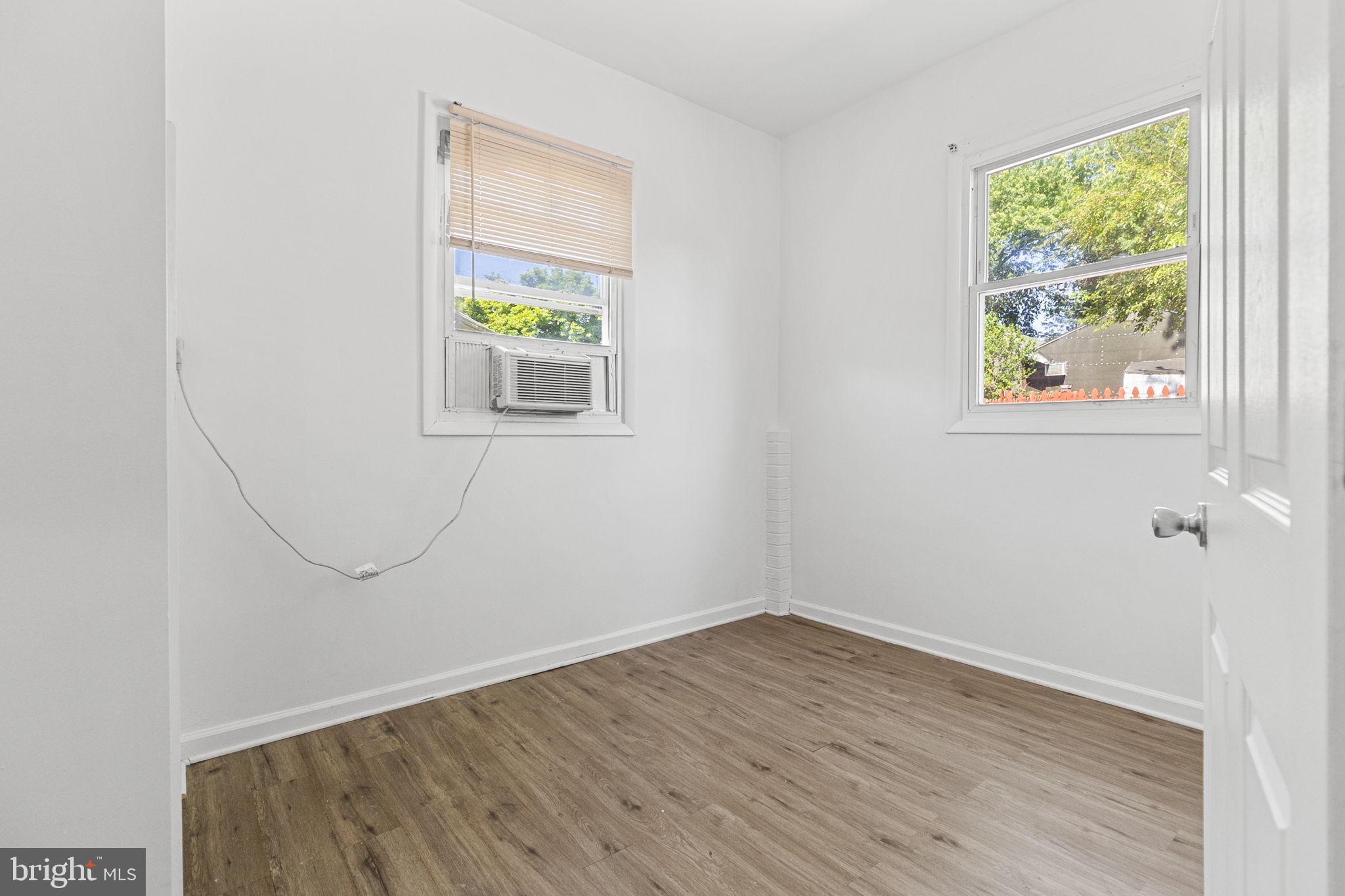 LANGLEY PARK - Residential