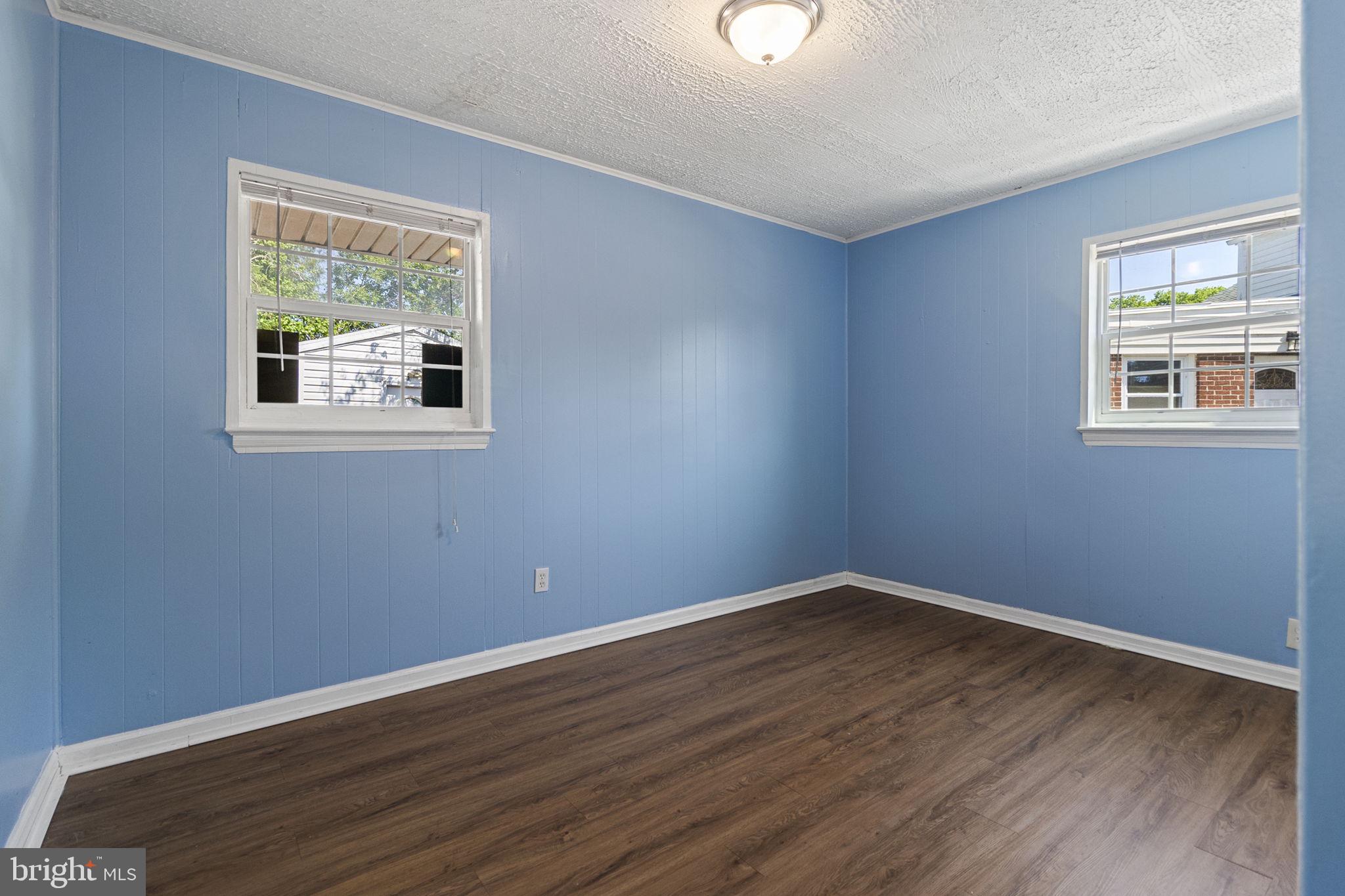 LANGLEY PARK - Residential