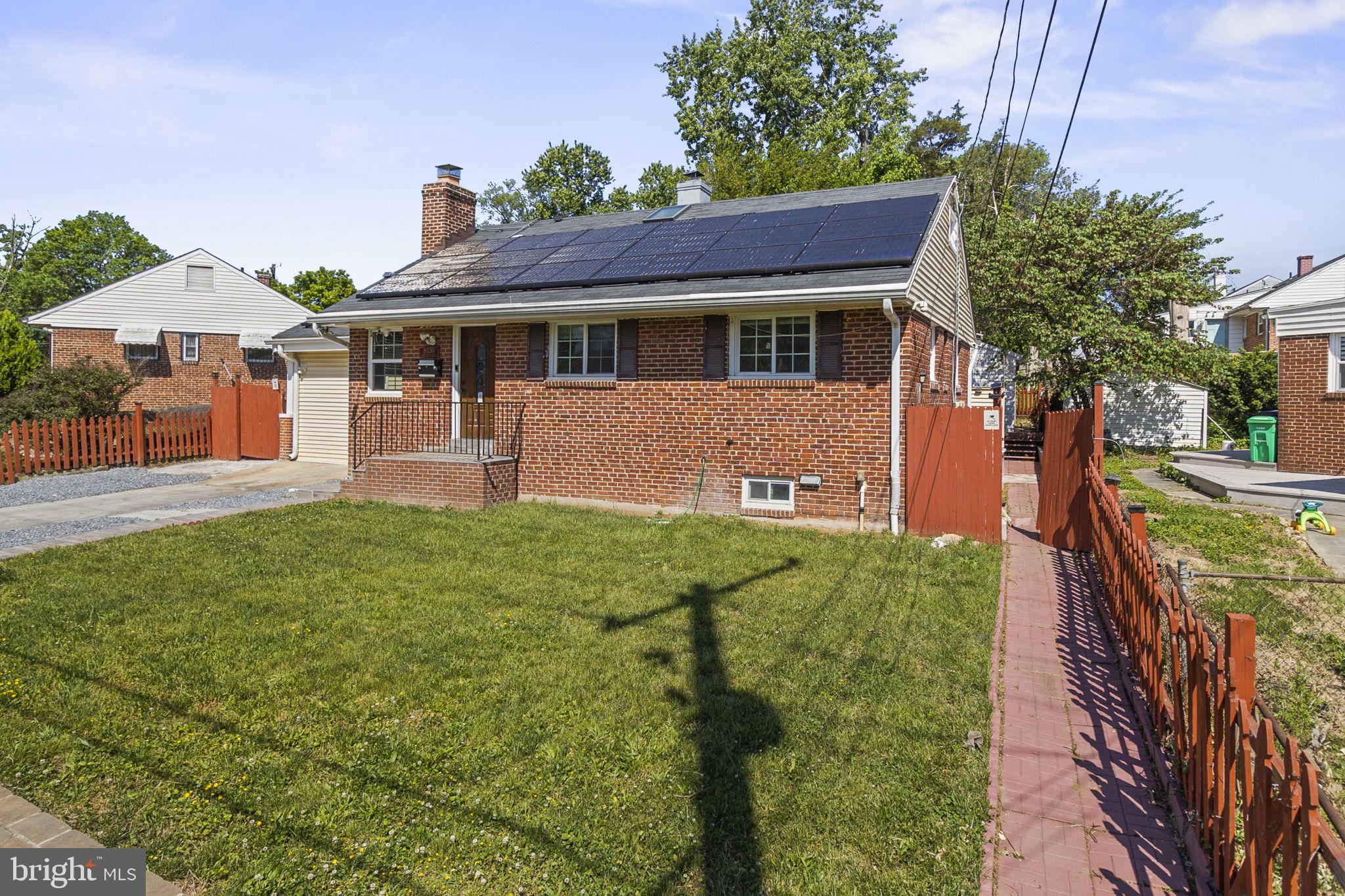 LANGLEY PARK - Residential