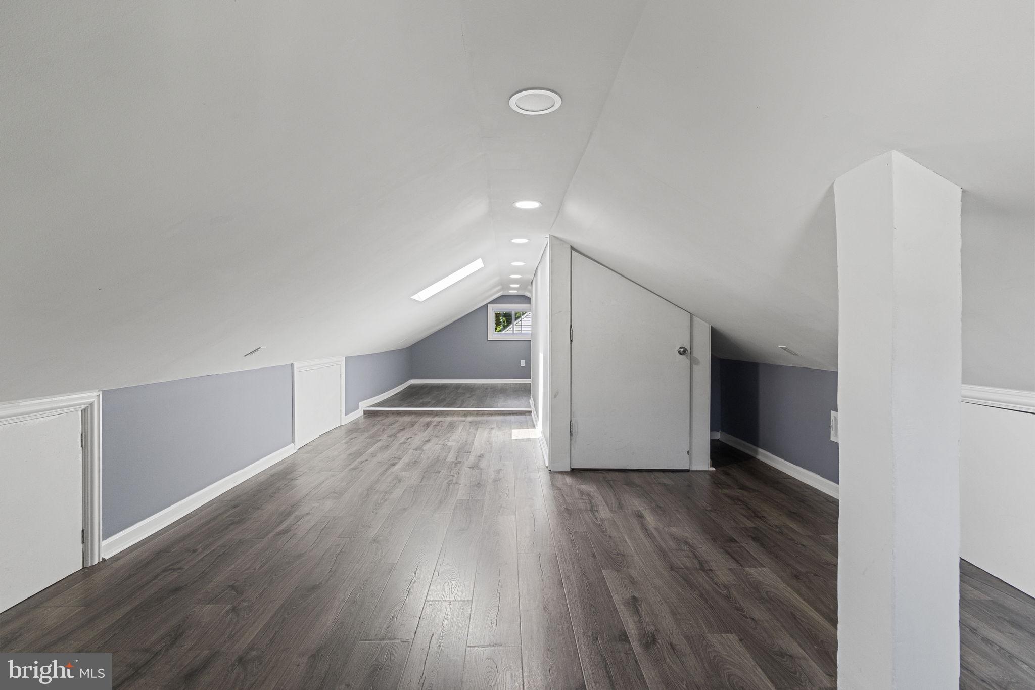 LANGLEY PARK - Residential