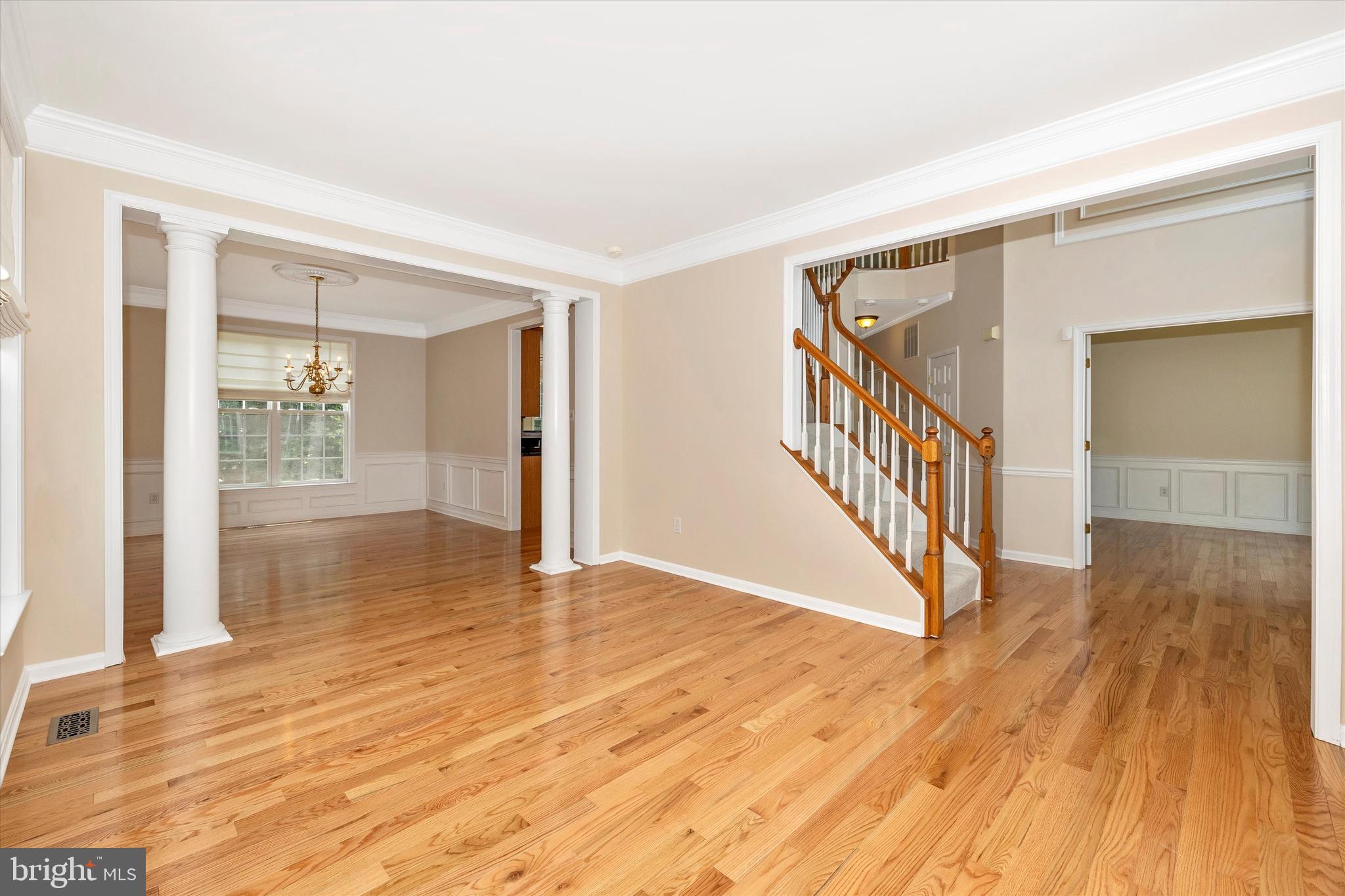 3705 SEWARD LANE