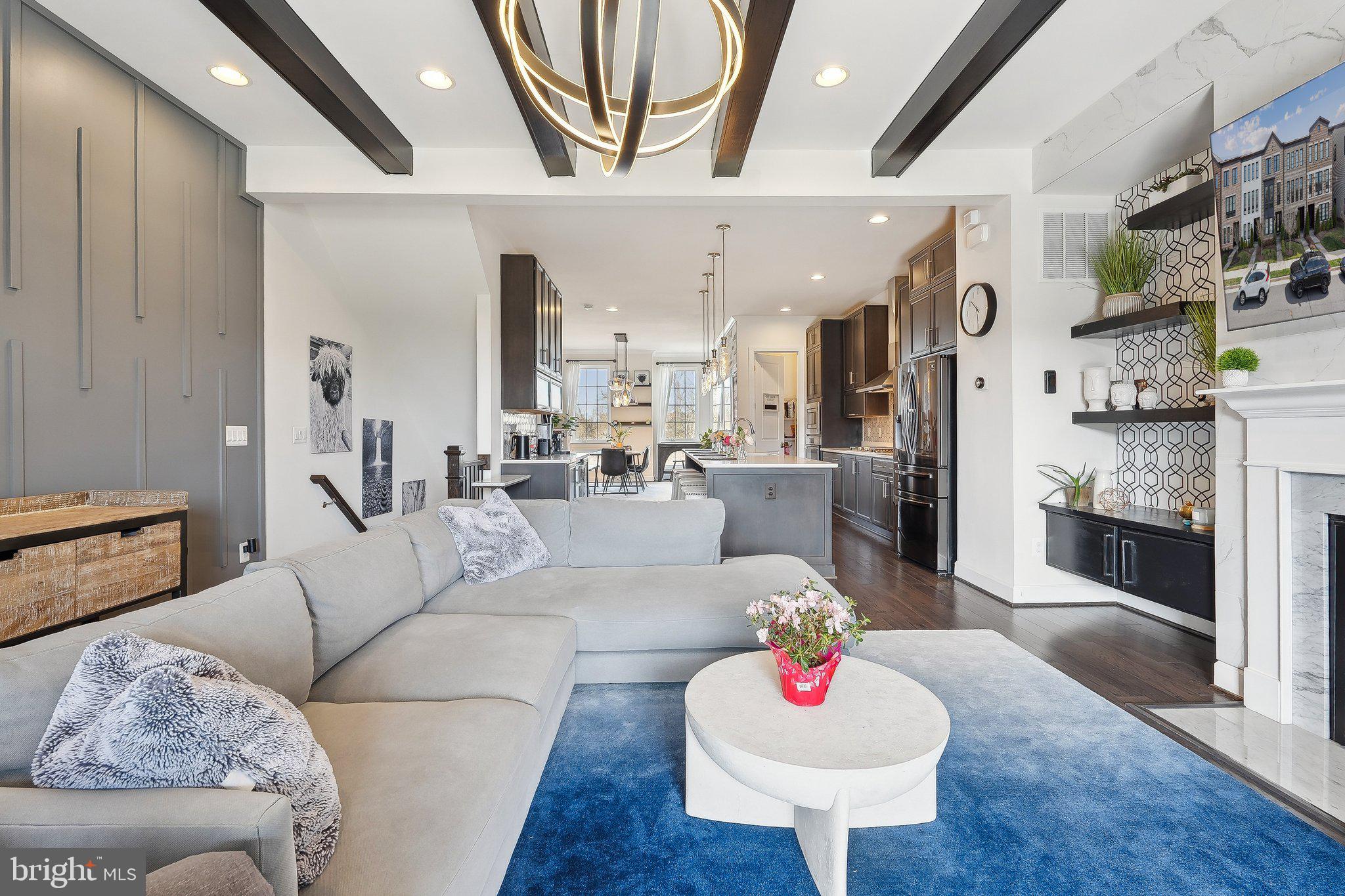 ONE LOUDOUN - Residential Lease