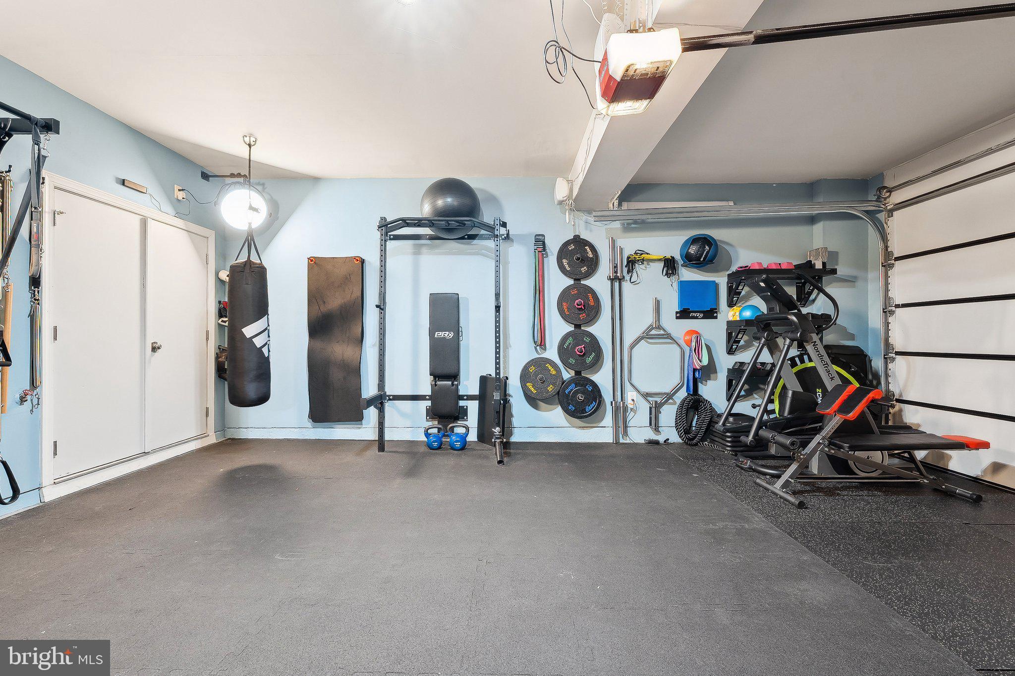 ONE LOUDOUN - Residential Lease