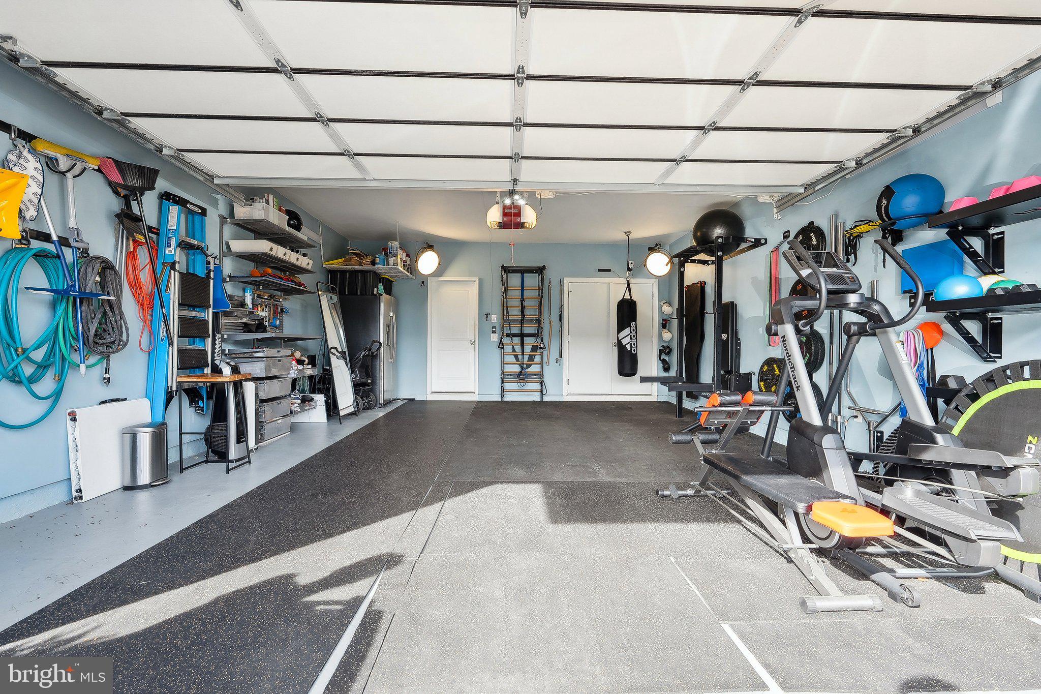 ONE LOUDOUN - Residential Lease