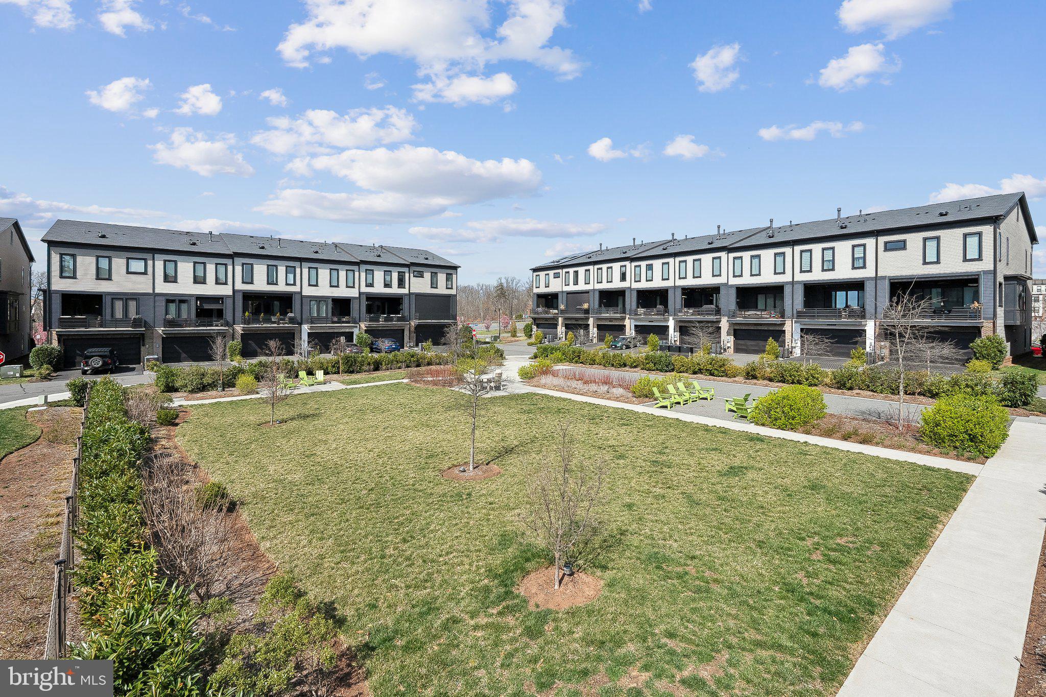 ONE LOUDOUN - Residential Lease