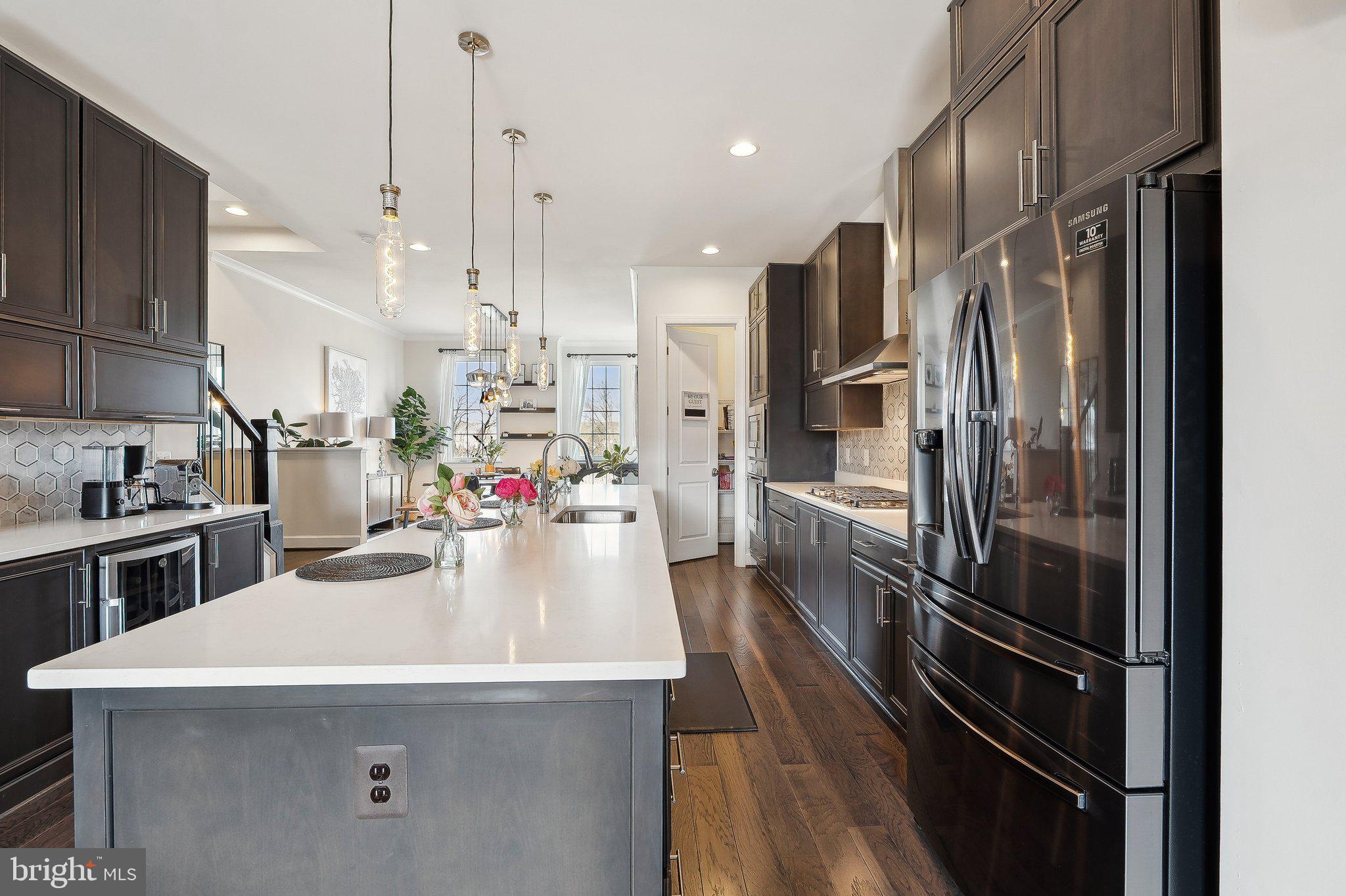 ONE LOUDOUN - Residential Lease