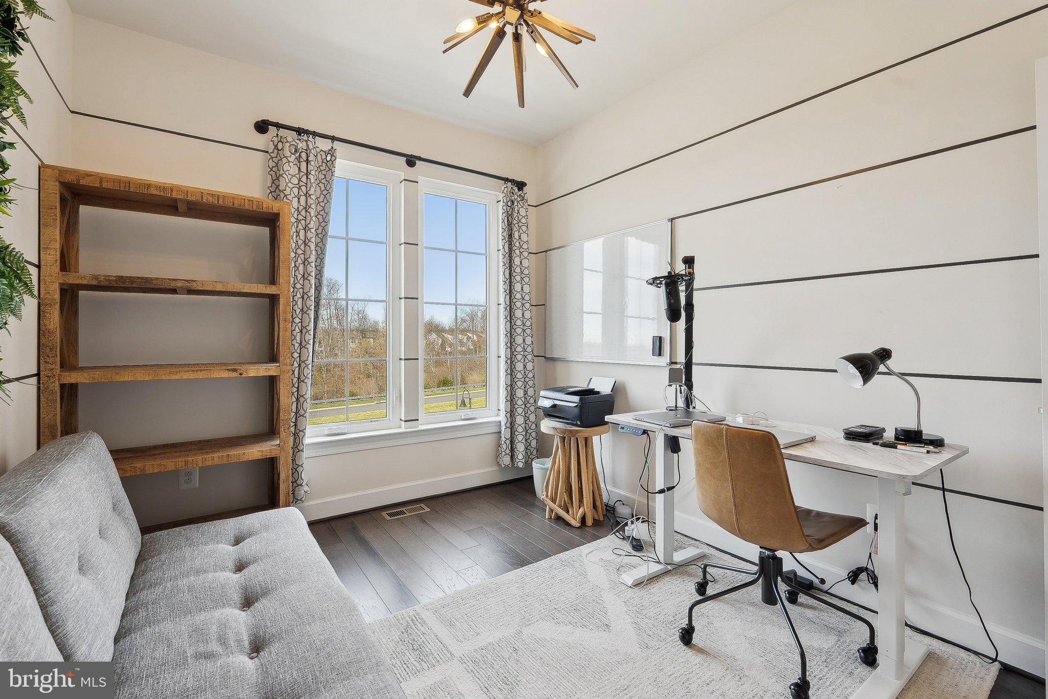 ONE LOUDOUN - Residential Lease