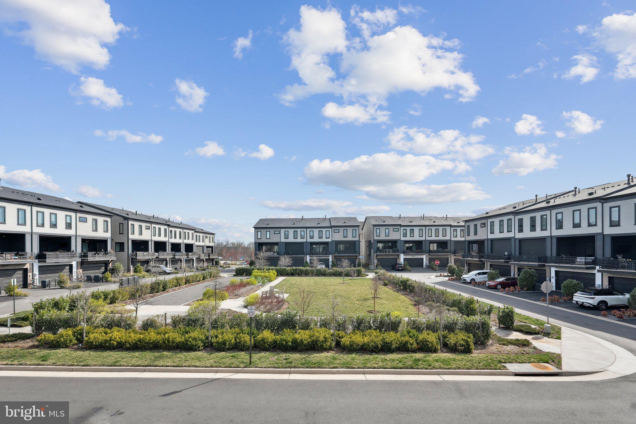 ONE LOUDOUN - Residential Lease