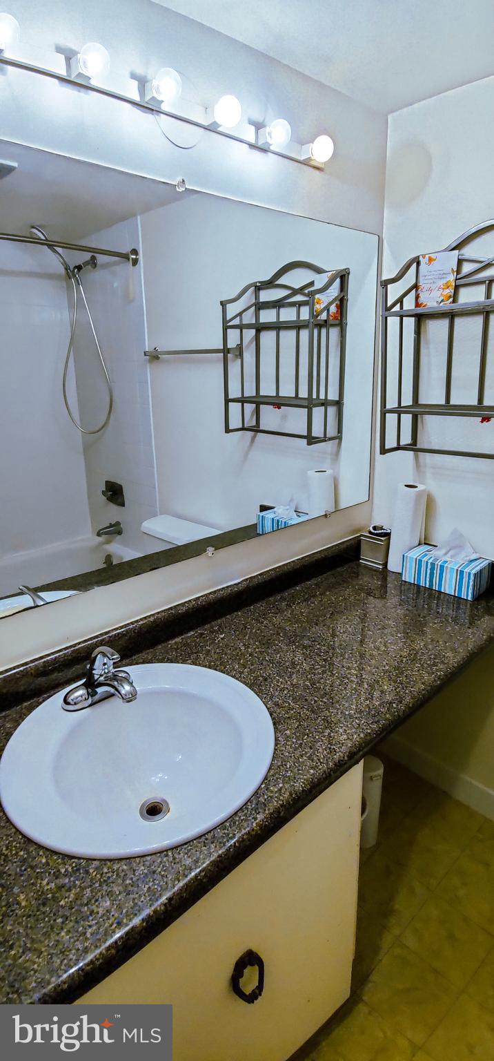 TEMPLETON OF ALEXANDRIA - Residential