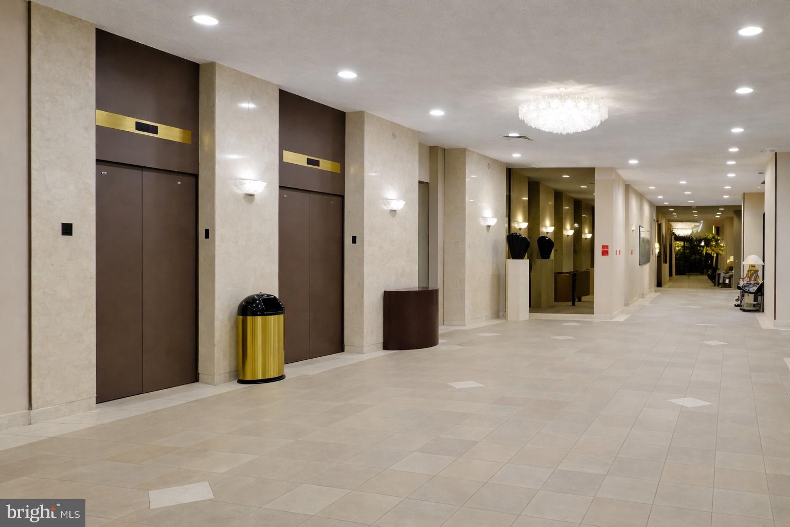 TEMPLETON OF ALEXANDRIA - Residential