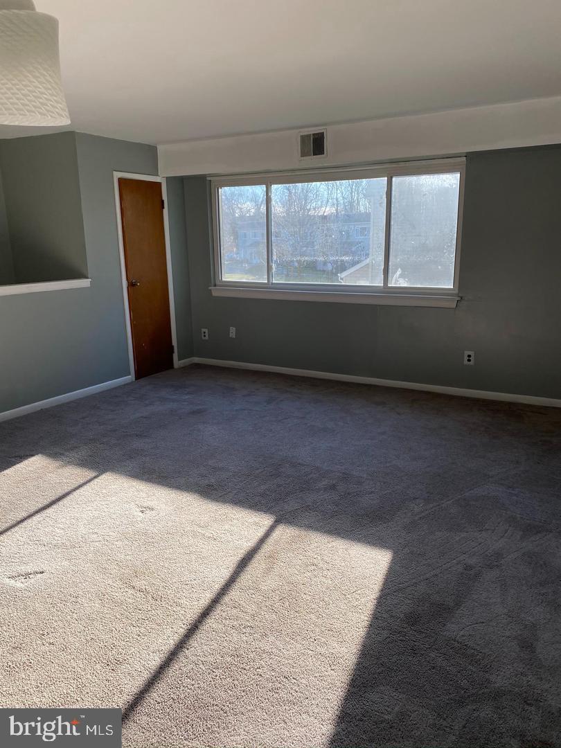 520 BRISTOL PIKE 28