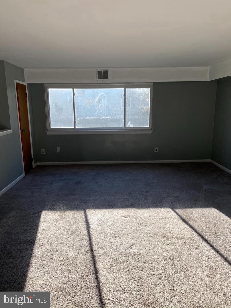 520 BRISTOL PIKE 28