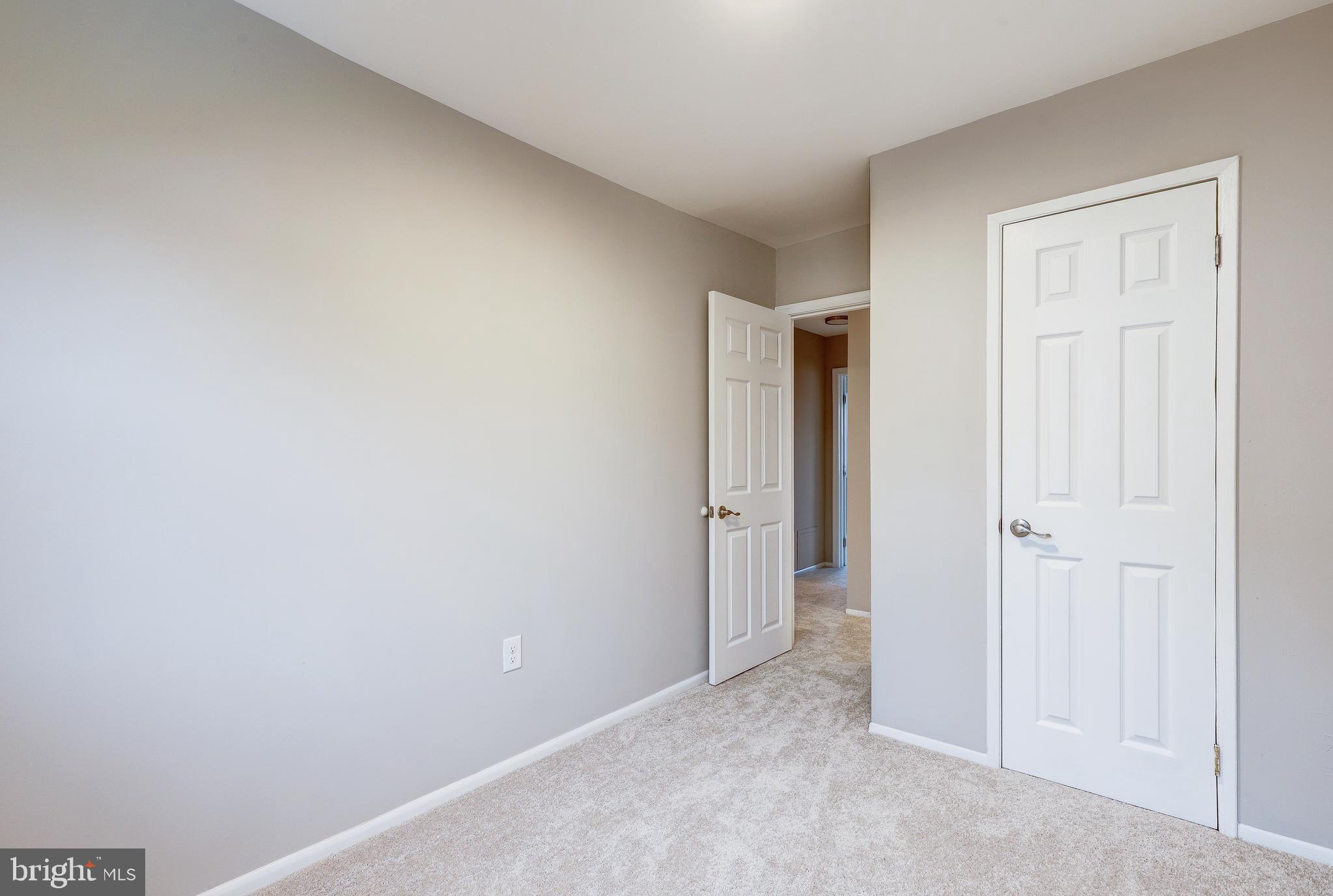 WILLOWBROOK - Residential