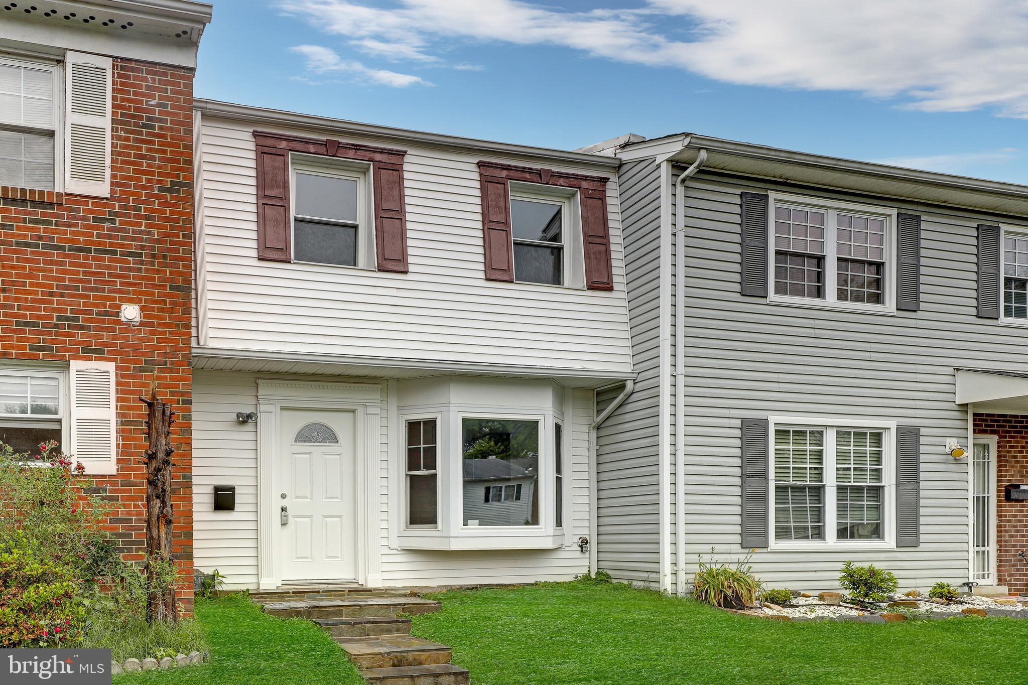 WILLOWBROOK - Residential