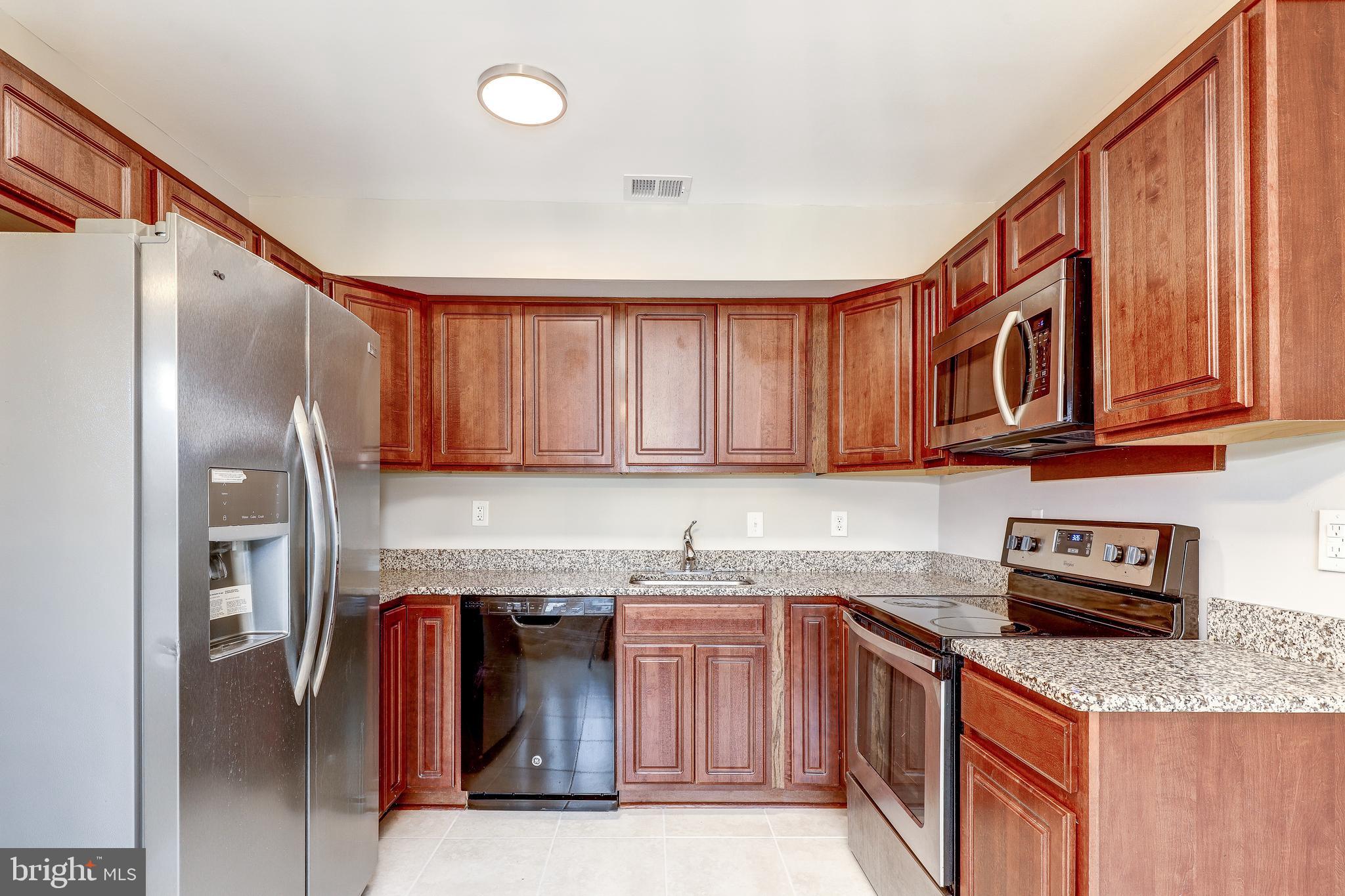 WILLOWBROOK - Residential