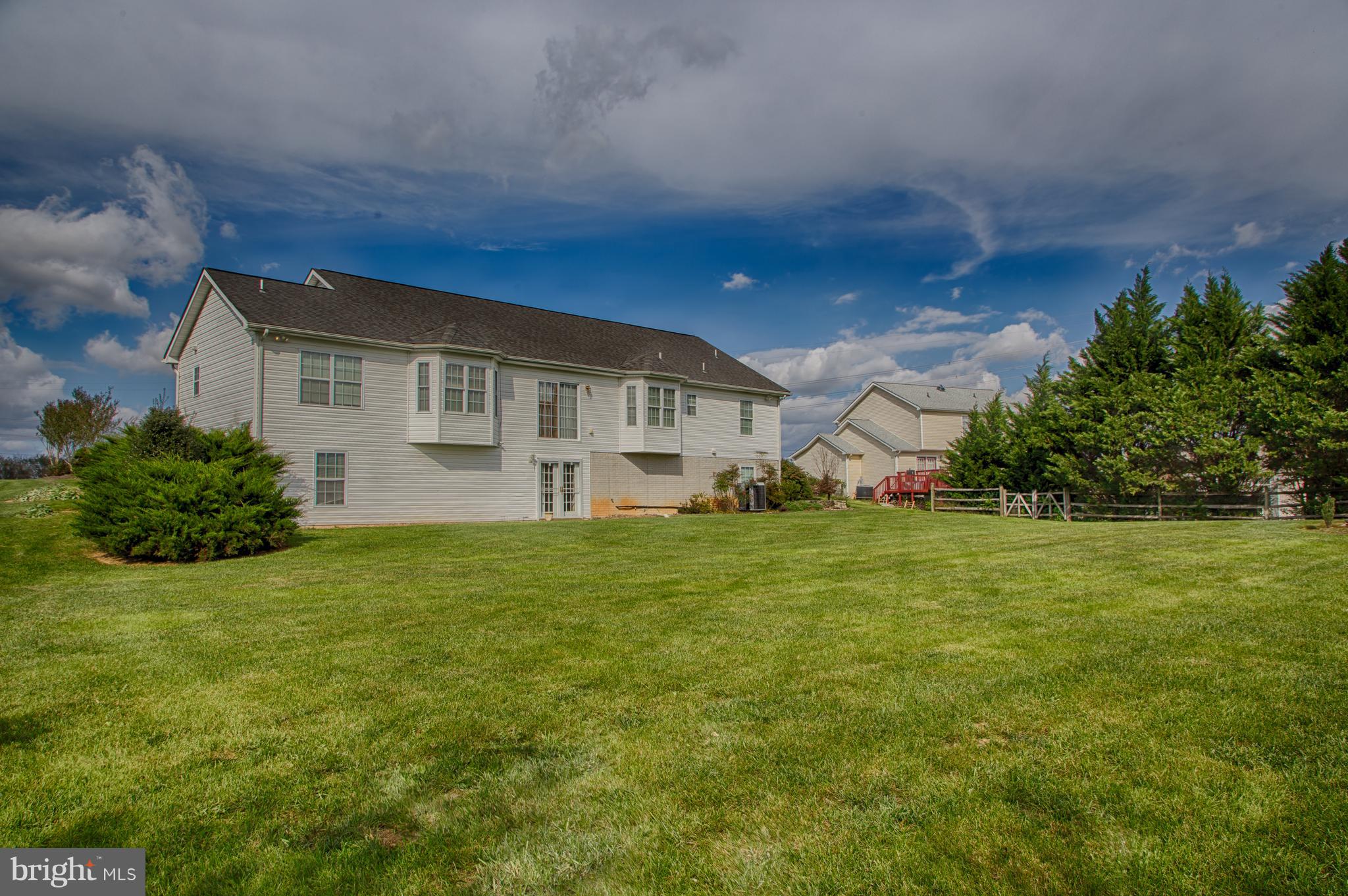 CAVE QUARTER ESTATES - Residential