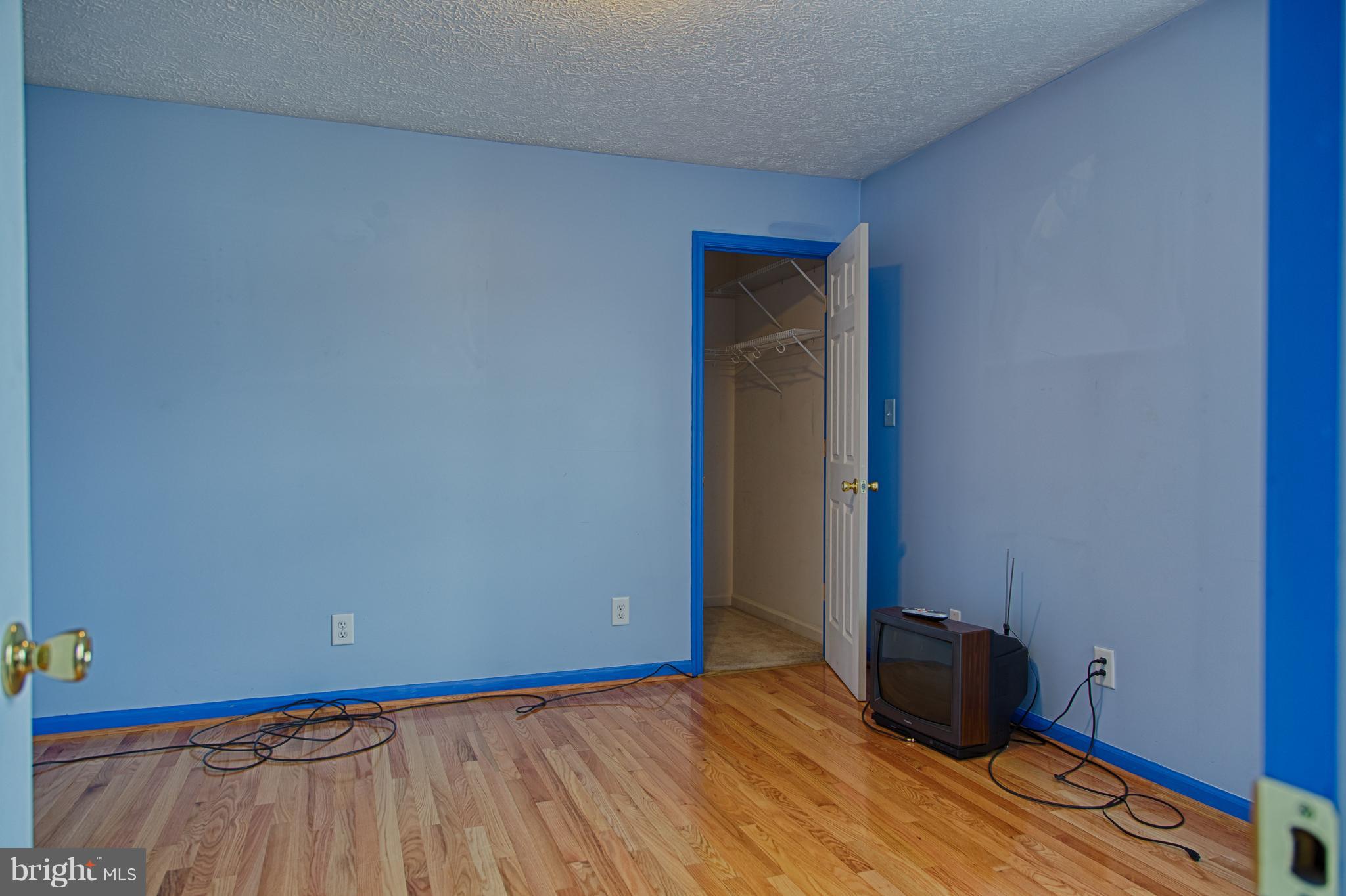 CAVE QUARTER ESTATES - Residential