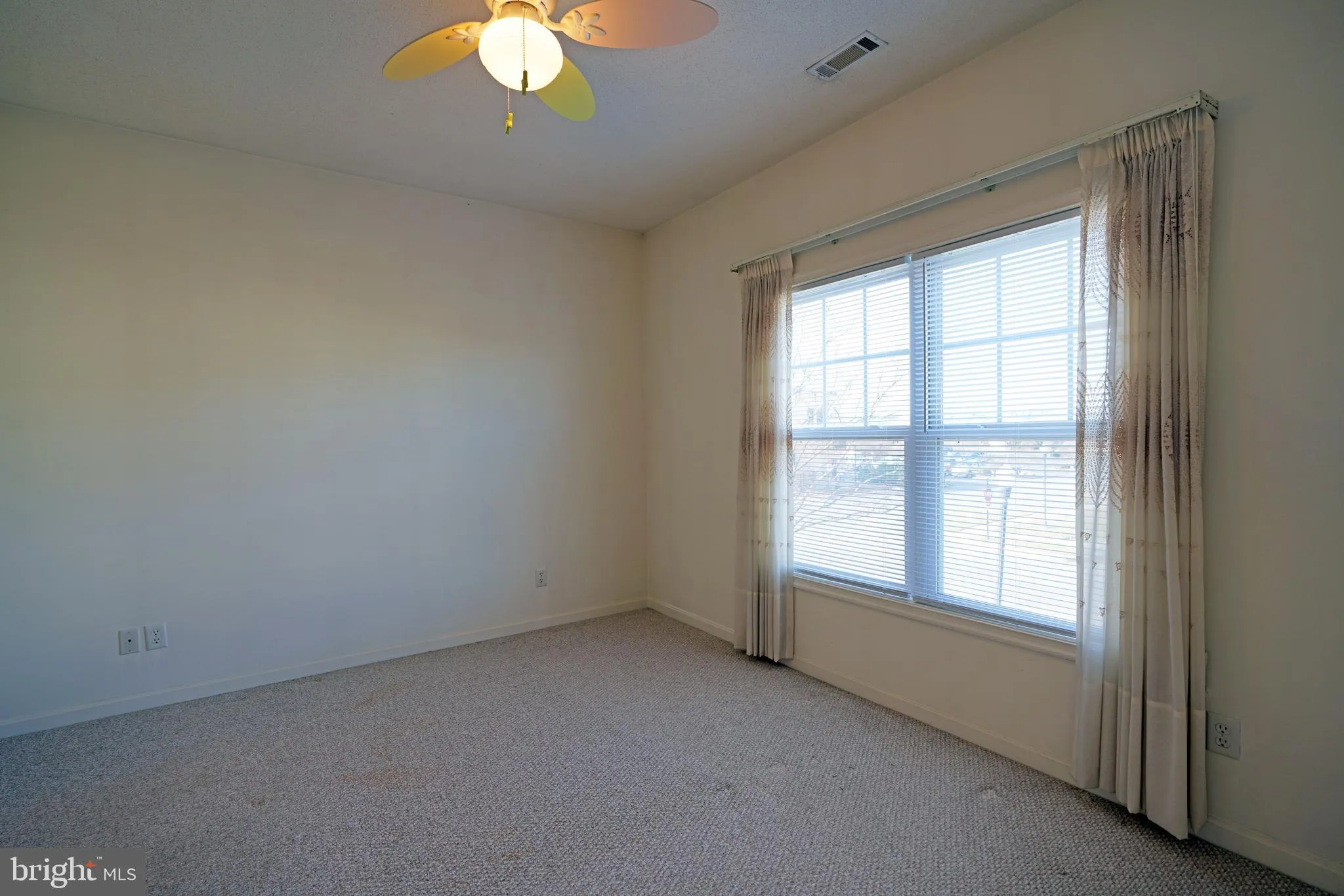 Lewes, Delaware 19958, United States, 2 Bedrooms Bedrooms, ,2 BathroomsBathrooms,Residential,Active,21976