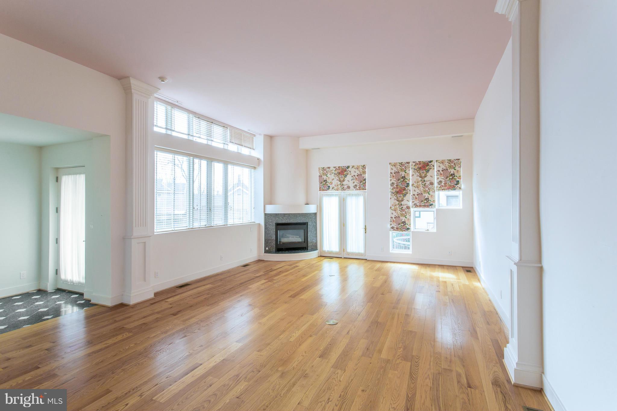 MILL RACE COMMON - Residential